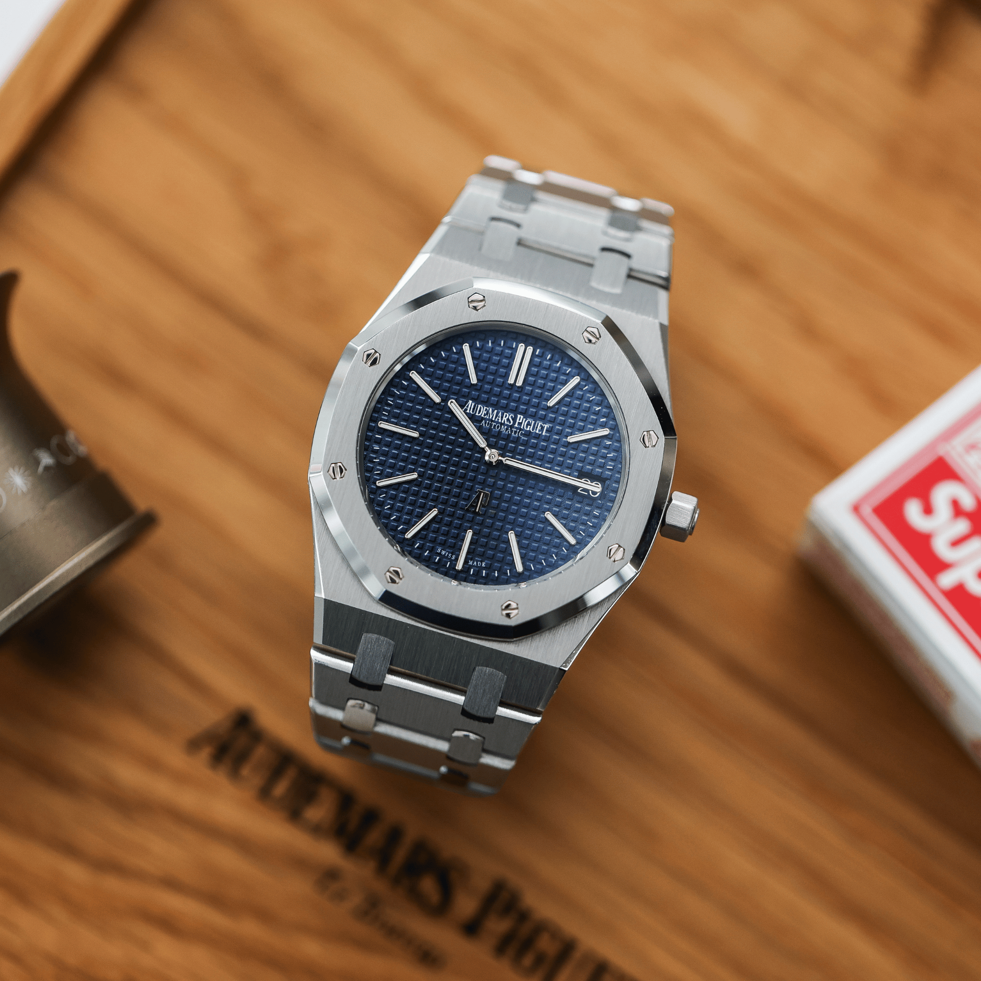 Royal Oak "Jumbo" Extra-Thin 40th Anniversary Steel Blue Dial 39mm Product Image