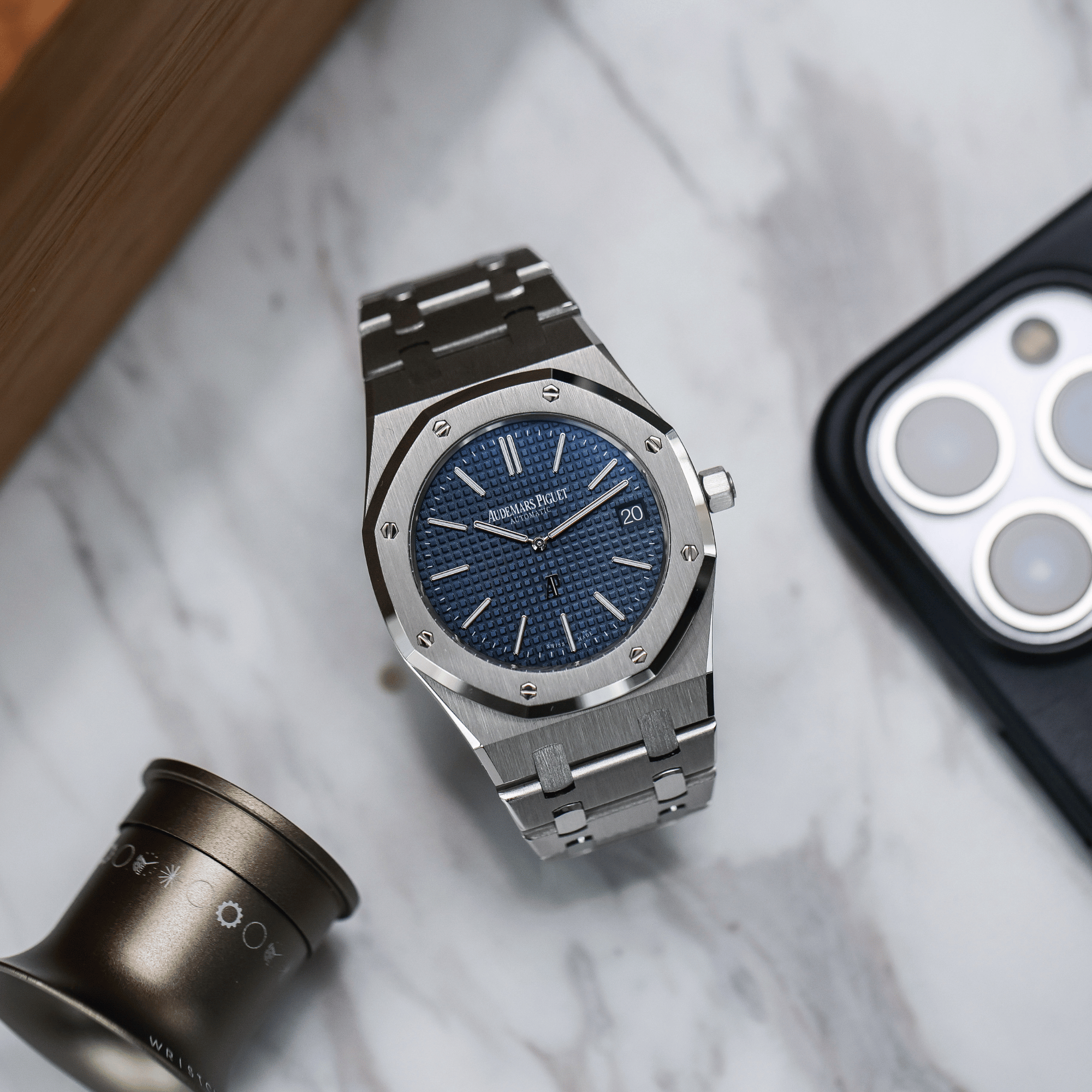 Royal Oak "Jumbo" Extra-Thin 40th Anniversary Steel Blue Dial 39mm Product Image