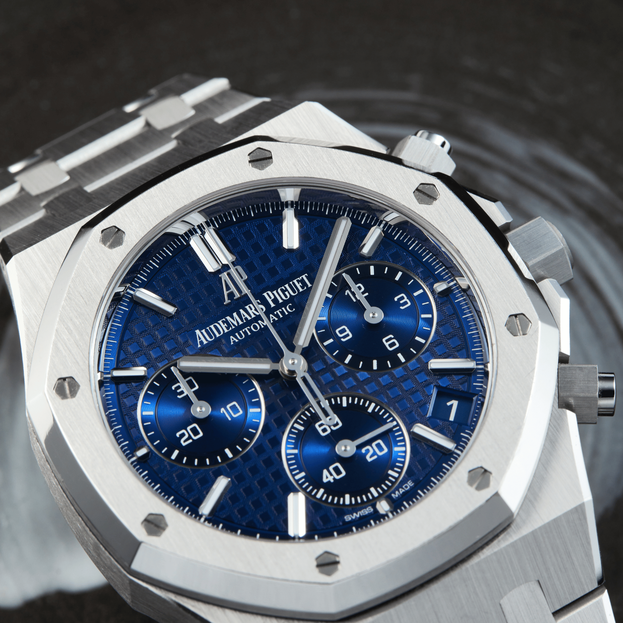 Royal Oak Chronograph White Gold Blue Dial 41mm Product Image 10
