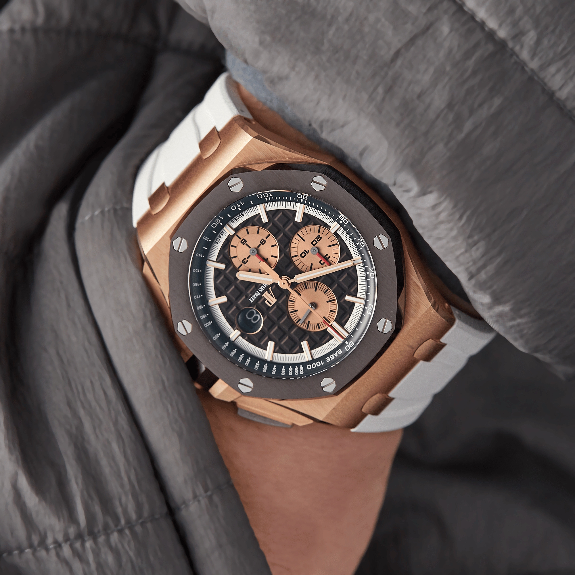 Royal Oak Offshore Rose Gold Brown Dial 44mm Product Image