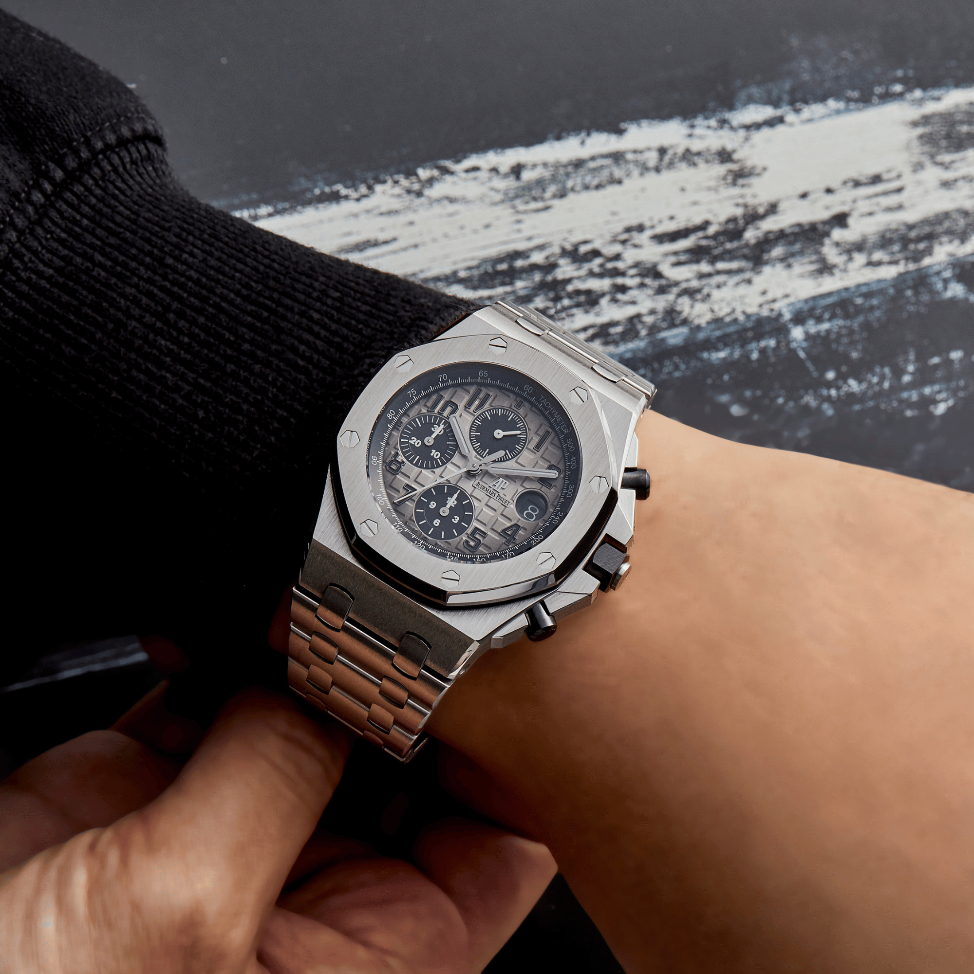 Royal Oak Offshore Platinum Grey Dial 42mm Product Image 15