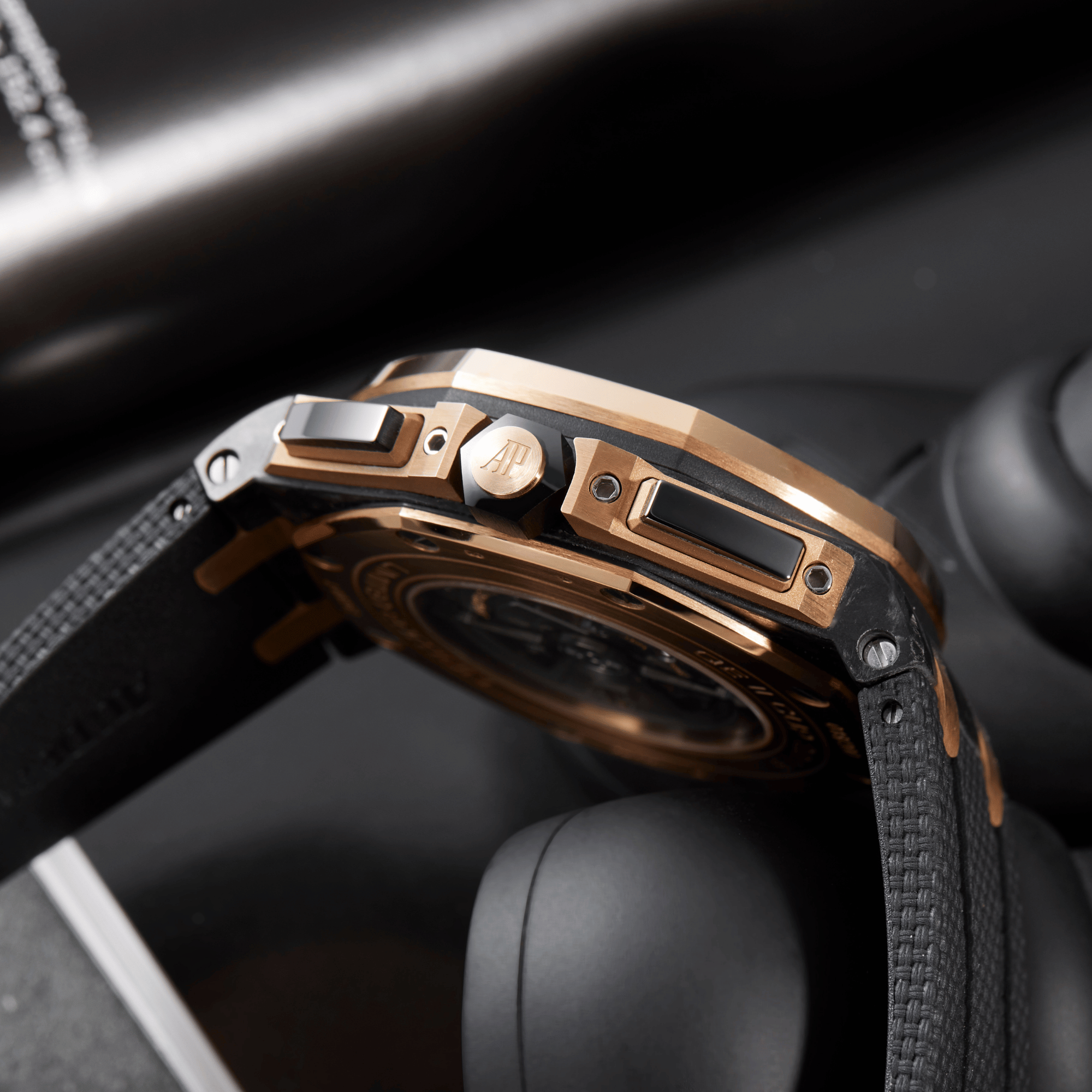 Royal Oak Offshore 'QE II Cup 2016' 44mm Product Image
