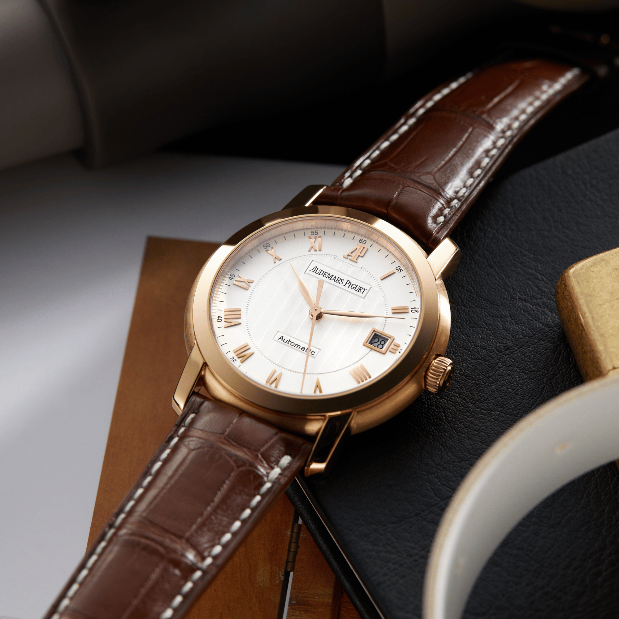 Jules Audemars Rose Gold Gold Silver Dial 39mm Product Image