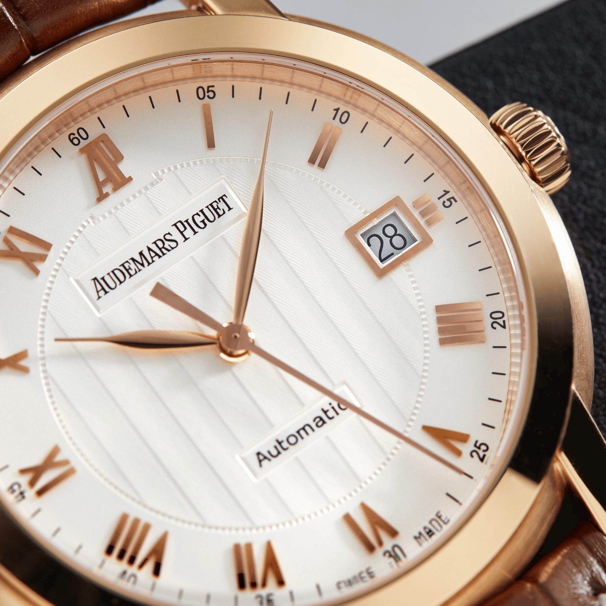 Jules Audemars Rose Gold Gold Silver Dial 39mm Product Image