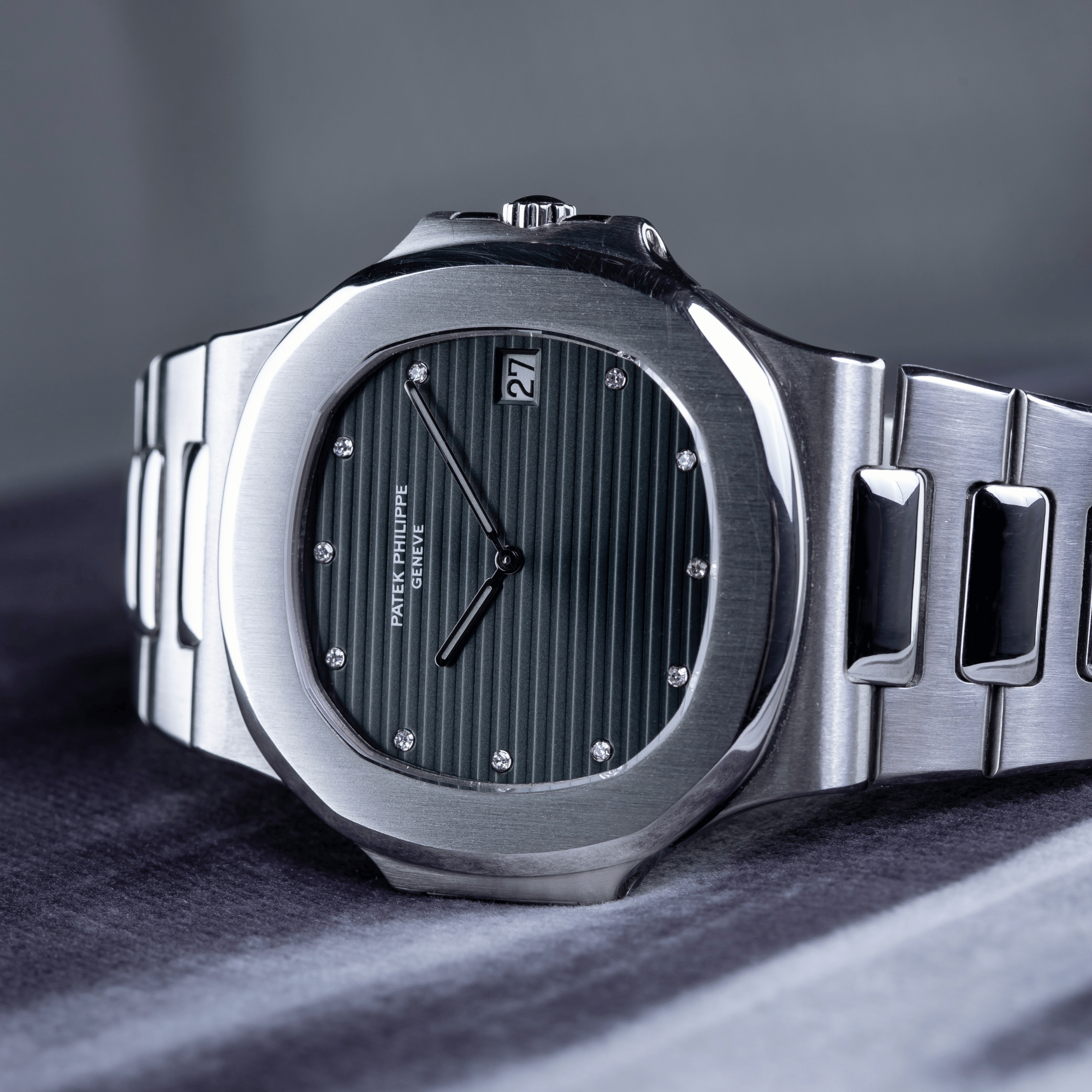 Nautilus Sigma Dial with Diamond Markers 33mm Product Image