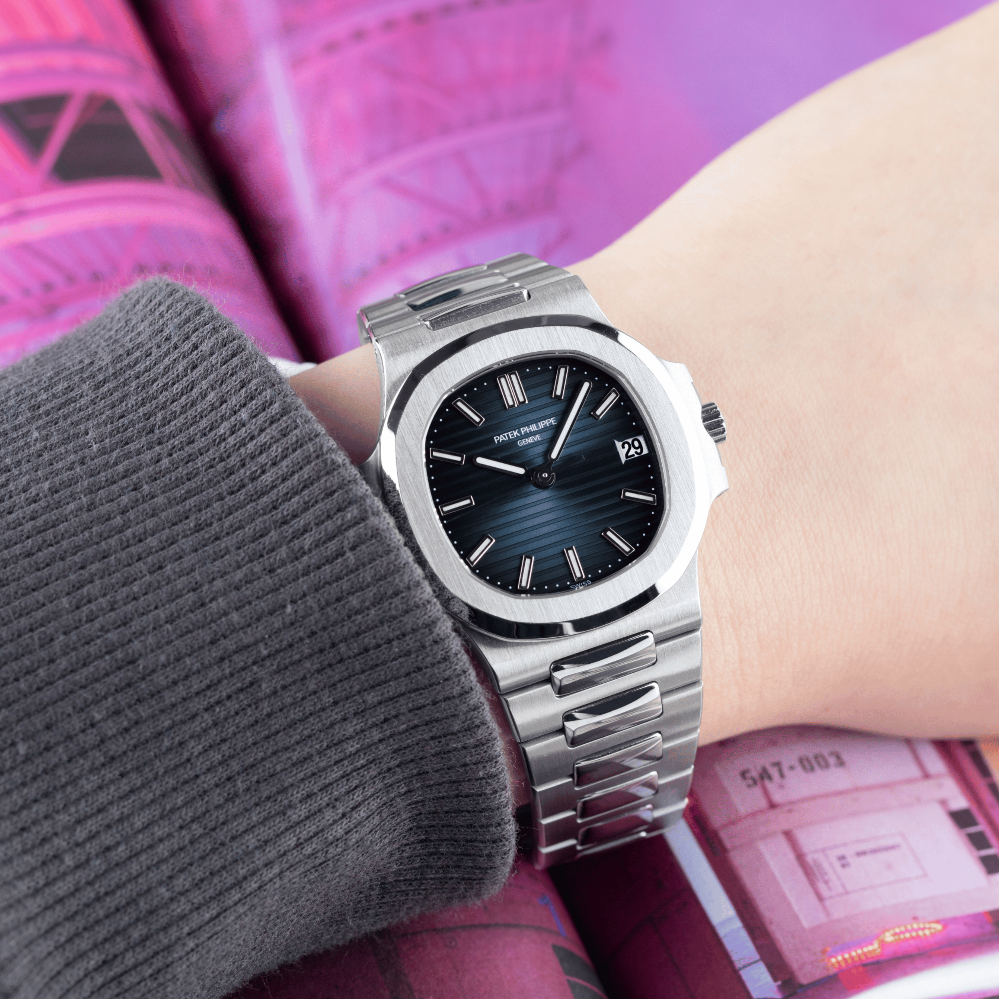 Nautilus Selfwinding Steel Blue Dial 38mm Product Image