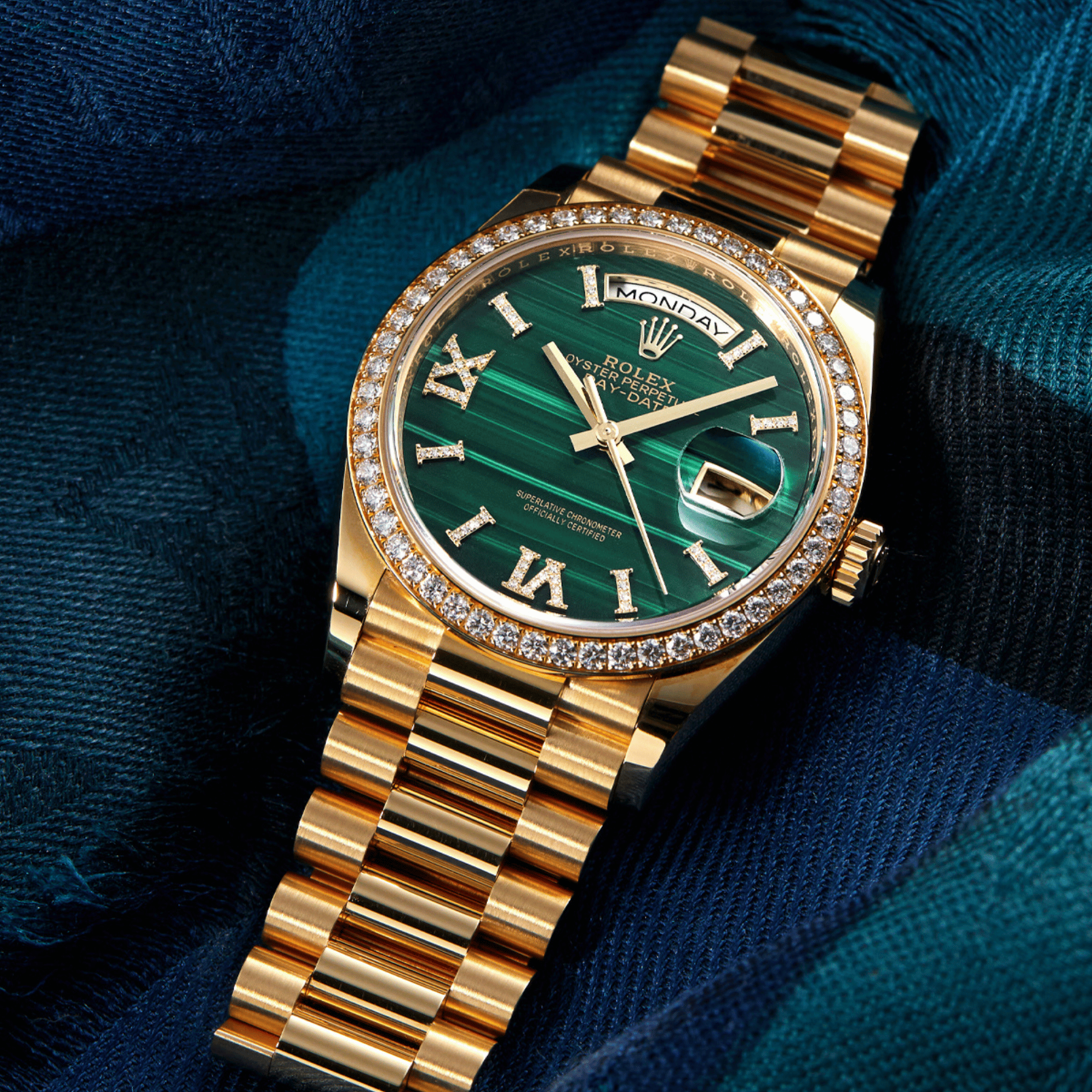 maronページです！ Rolex Day-Date Diamond & Yellow Gold Green Malachite Dial