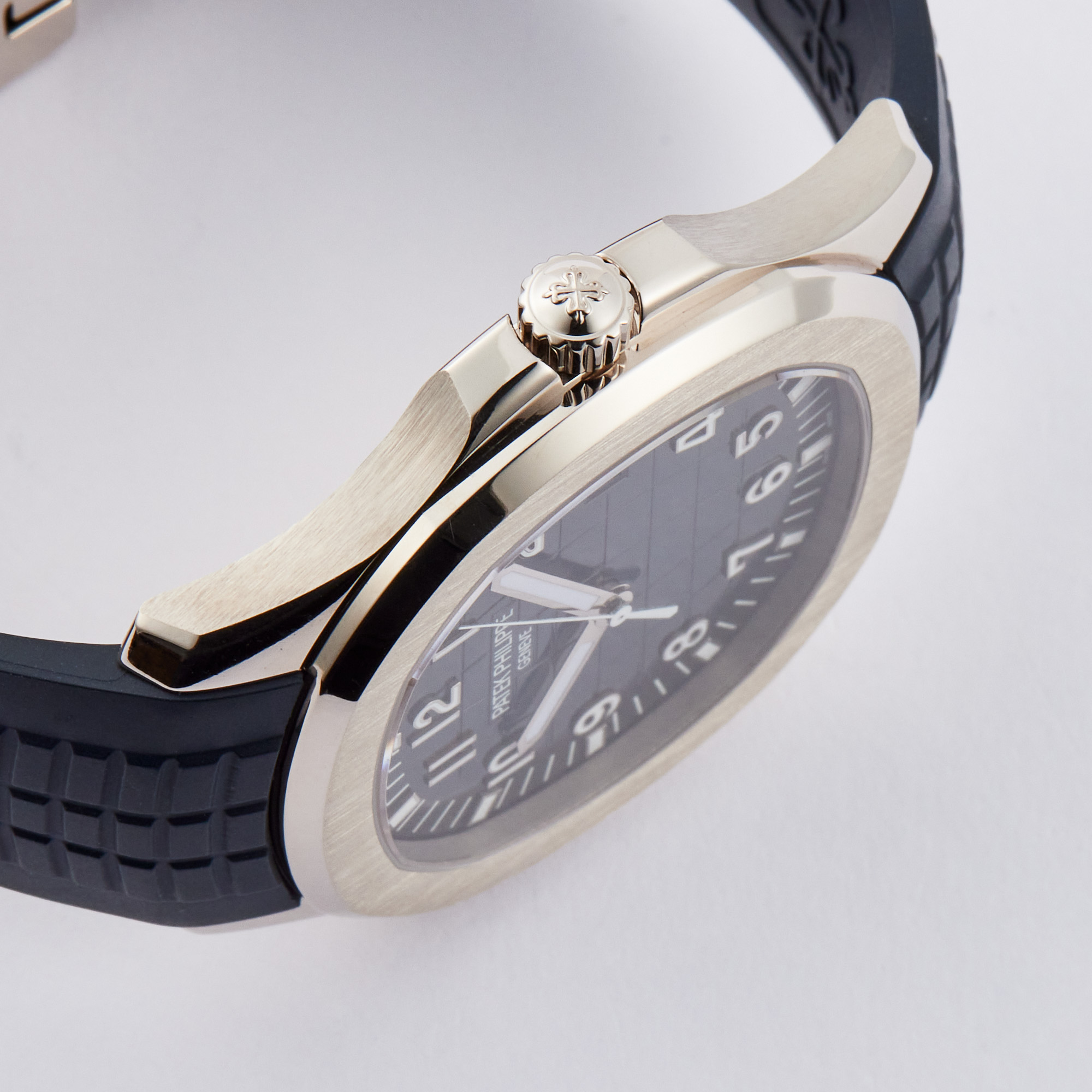 Aquanaut White Gold Blue Dial 42mm Product Image 3