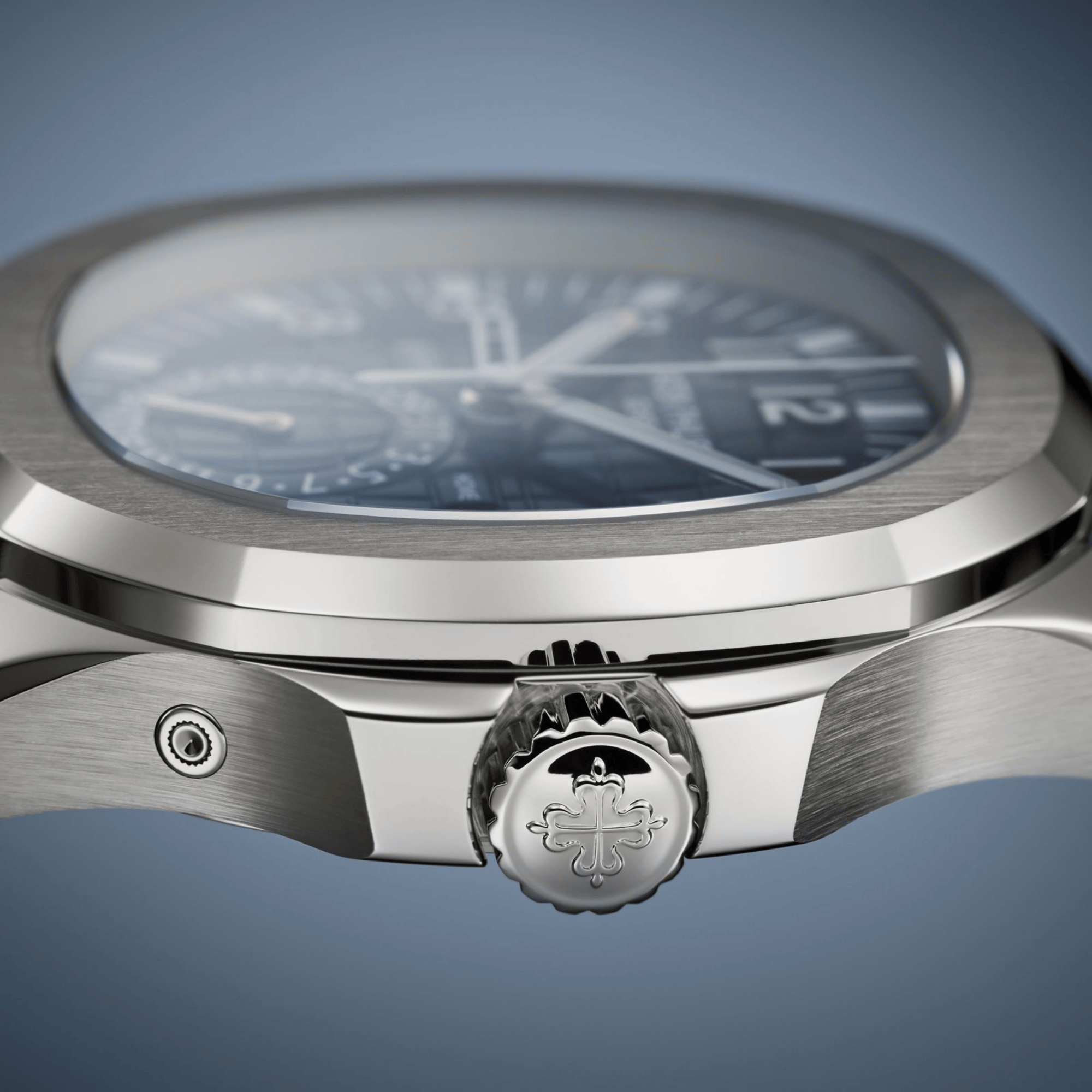 Aquanaut Travel Time White Gold Blue Dial 40mm Product Image 5