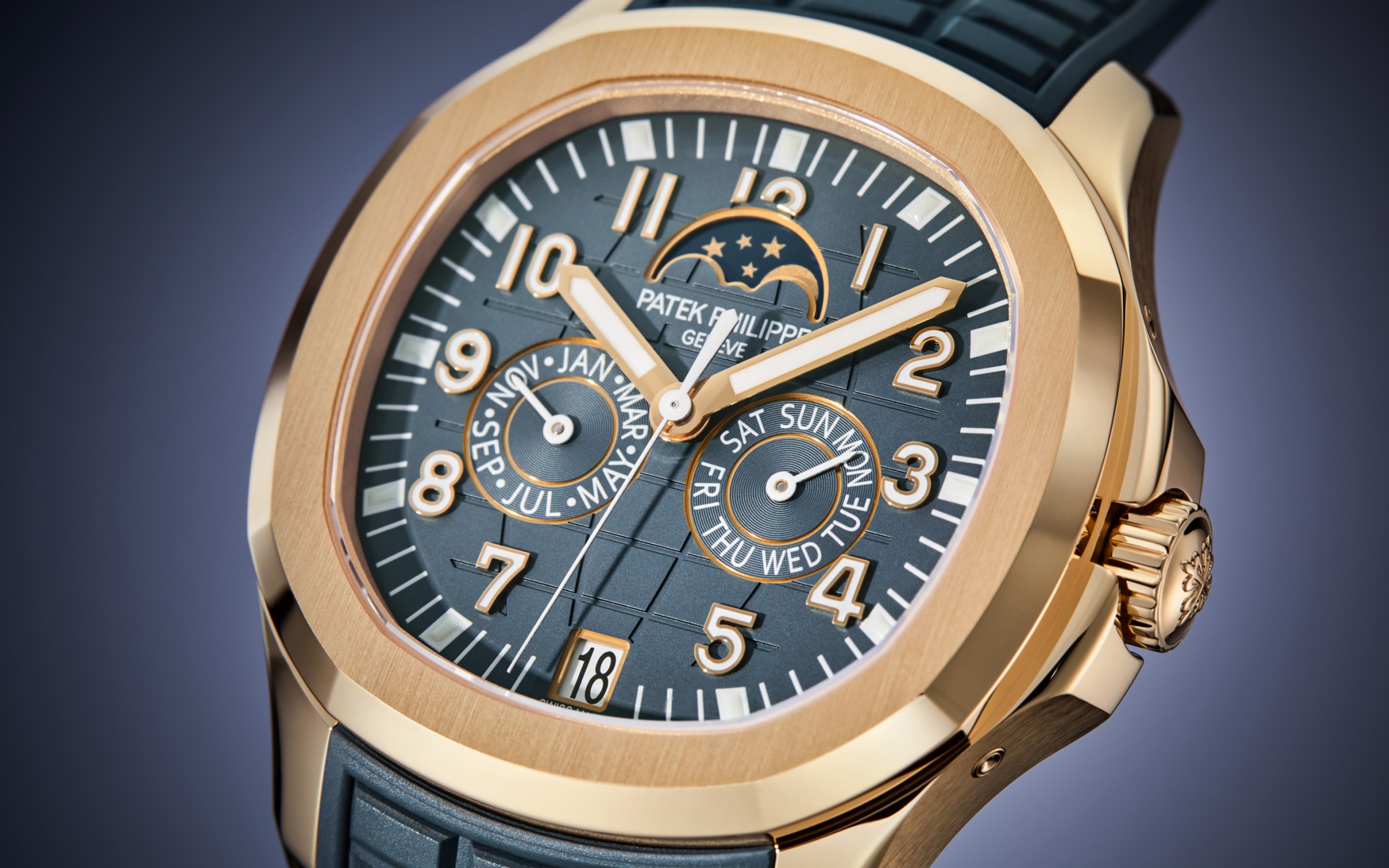 Aquanaut Luce Annual Calendar Rose Gold Blue Dial 39mm Product Image 2