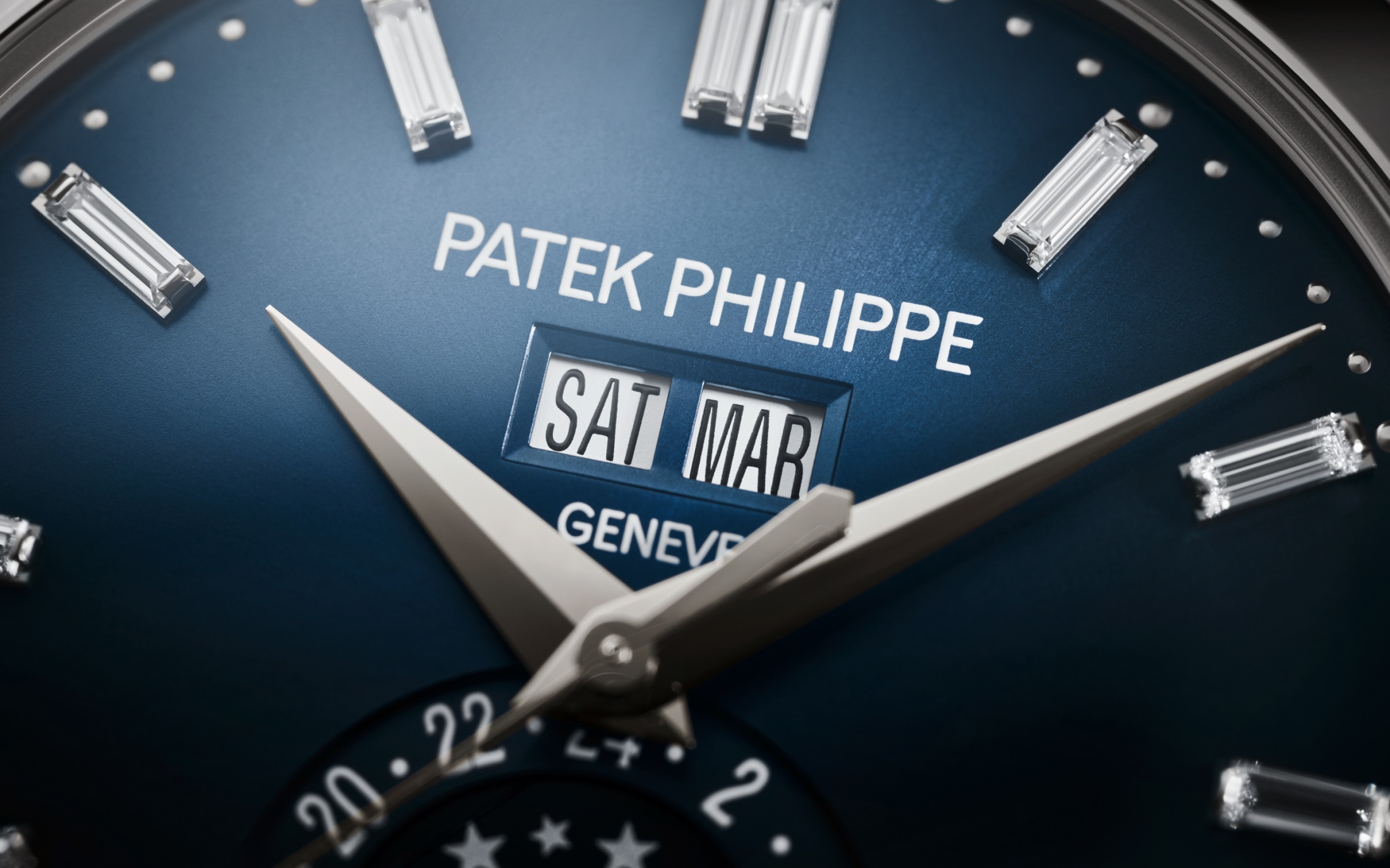 Complications Annual Calendar White Gold Blue Dial 38mm Product Image 3