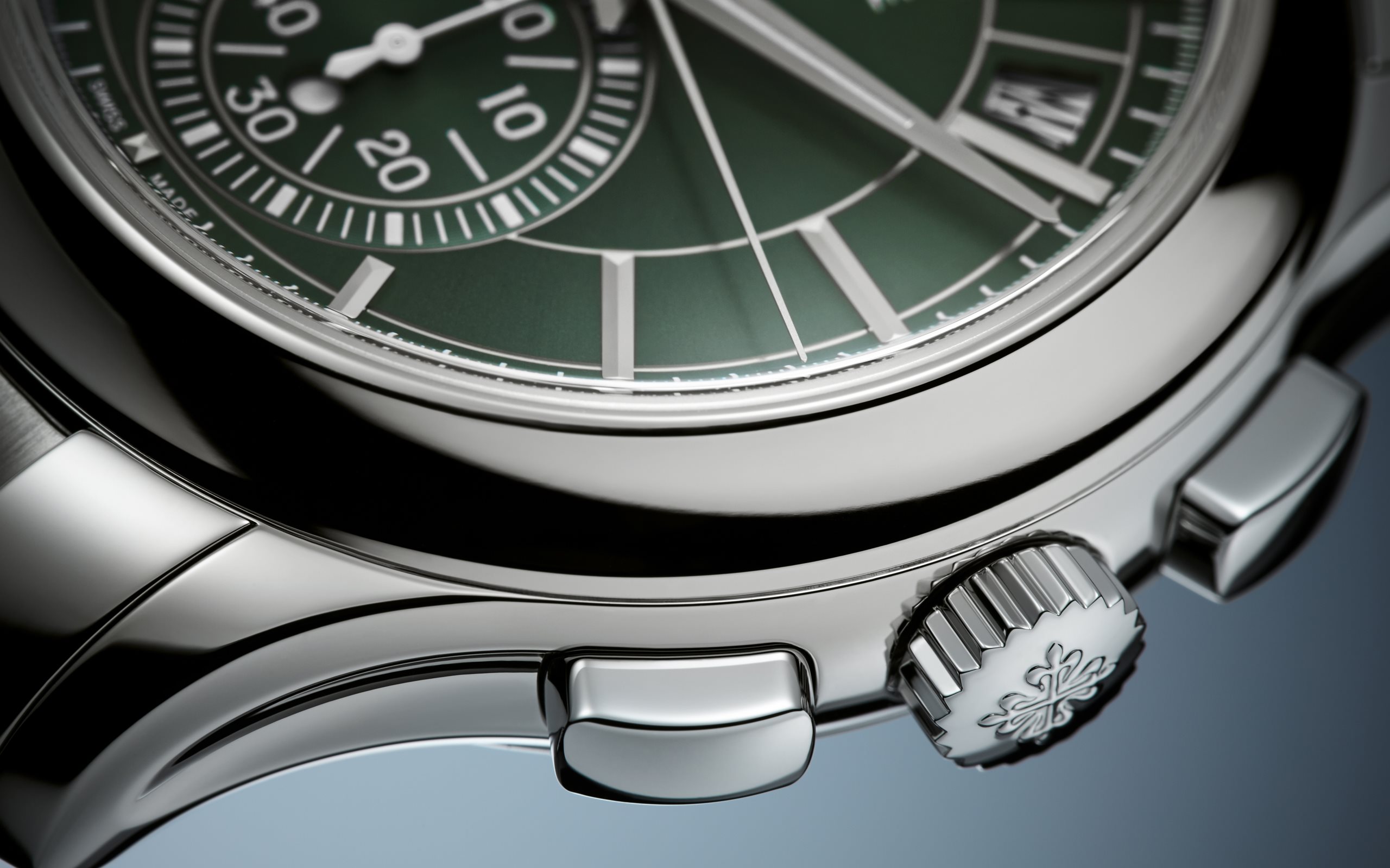 Annual Calendar Chronograph Steel Green Dial 42mm Product Image 3