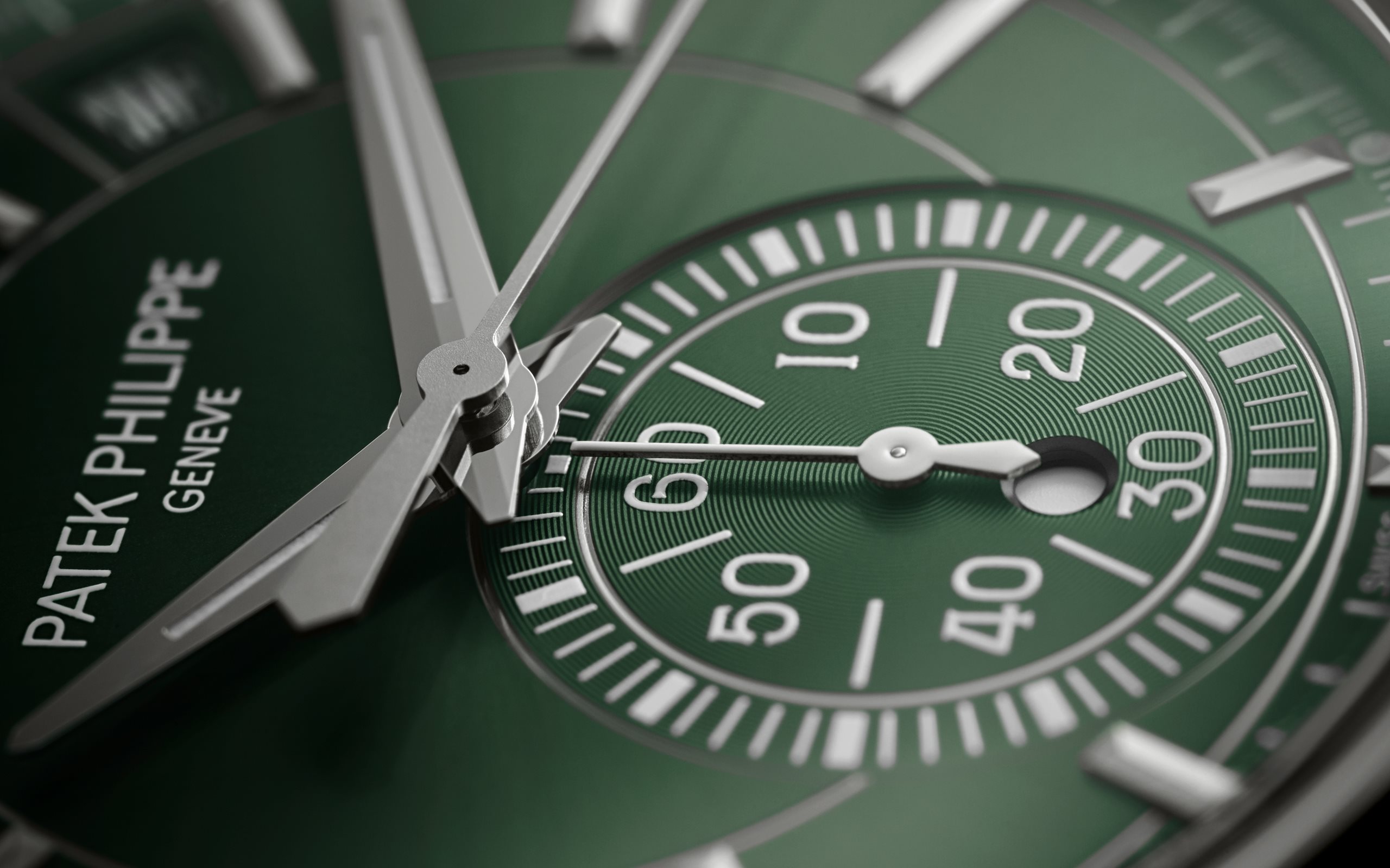 Annual Calendar Chronograph Steel Green Dial 42mm Product Image 5