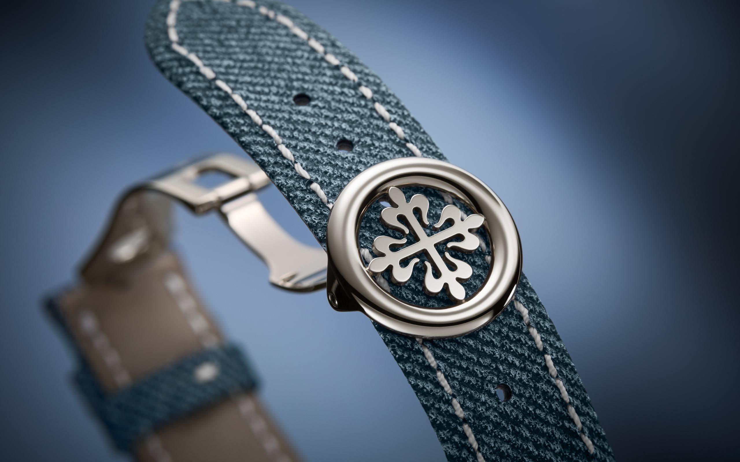 Complications World Time White Gold Blue Dial 40mm Product Image 7