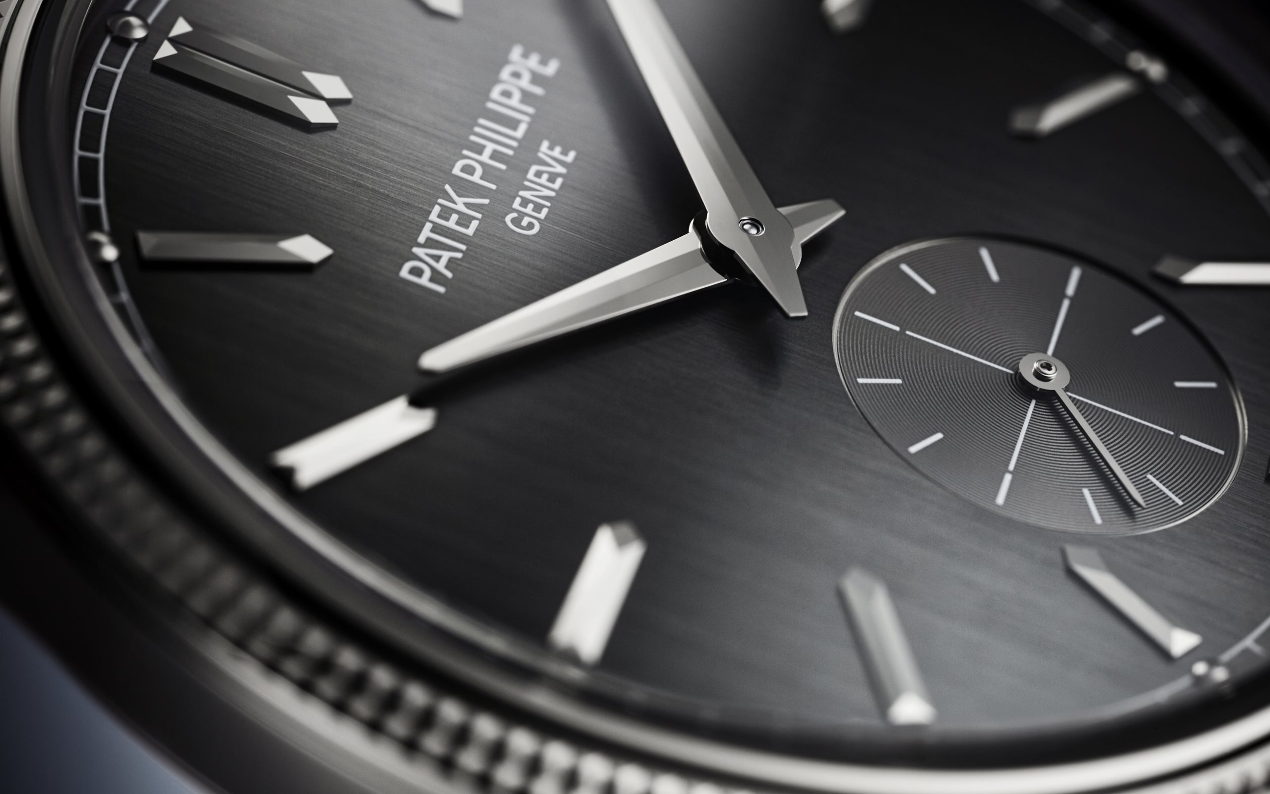 Calatrava Clous de Paris White Gold Grey Dial 39mm Product Image 2