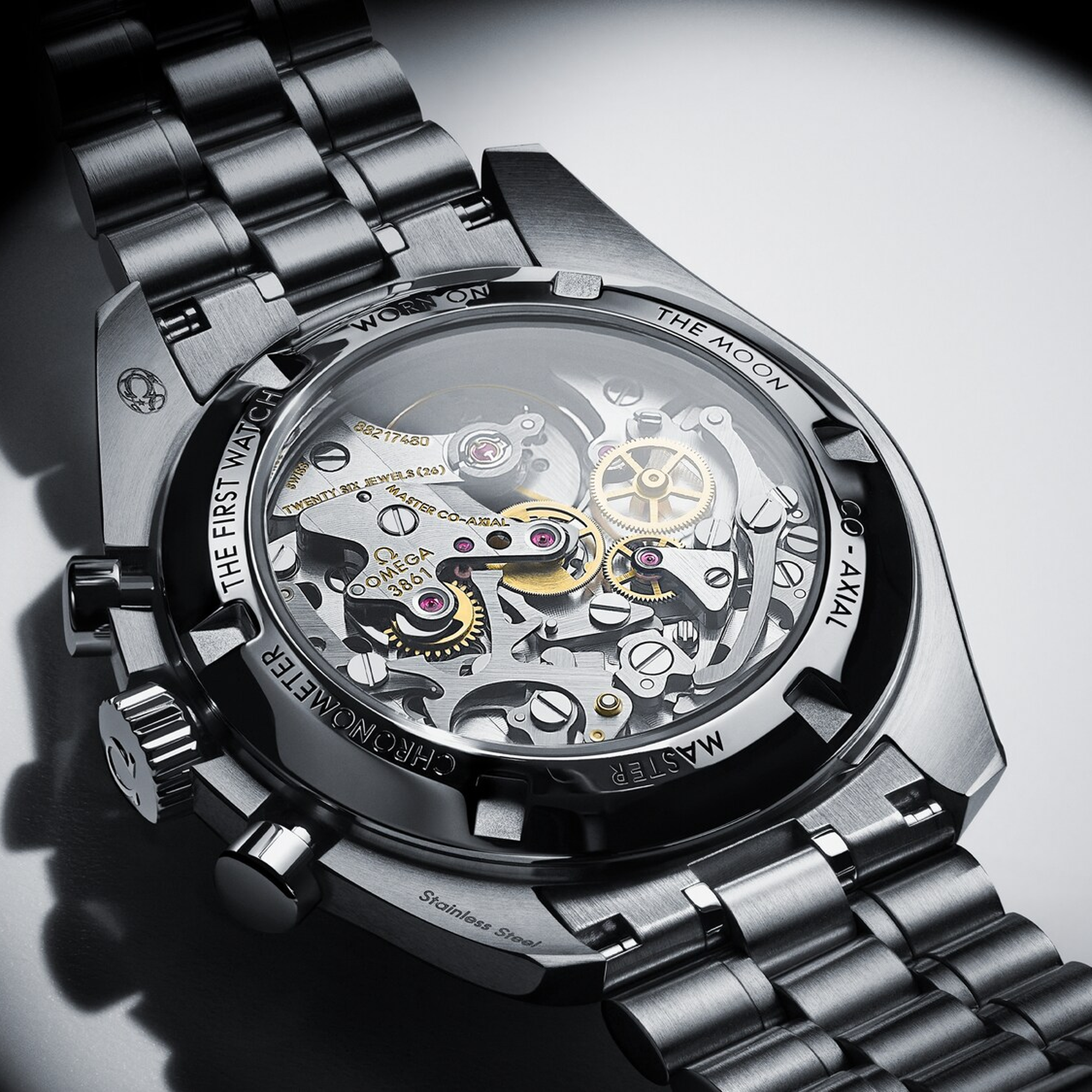 Speedmaster Professional Moonwatch Steel White Dial 42mm Product Image 4