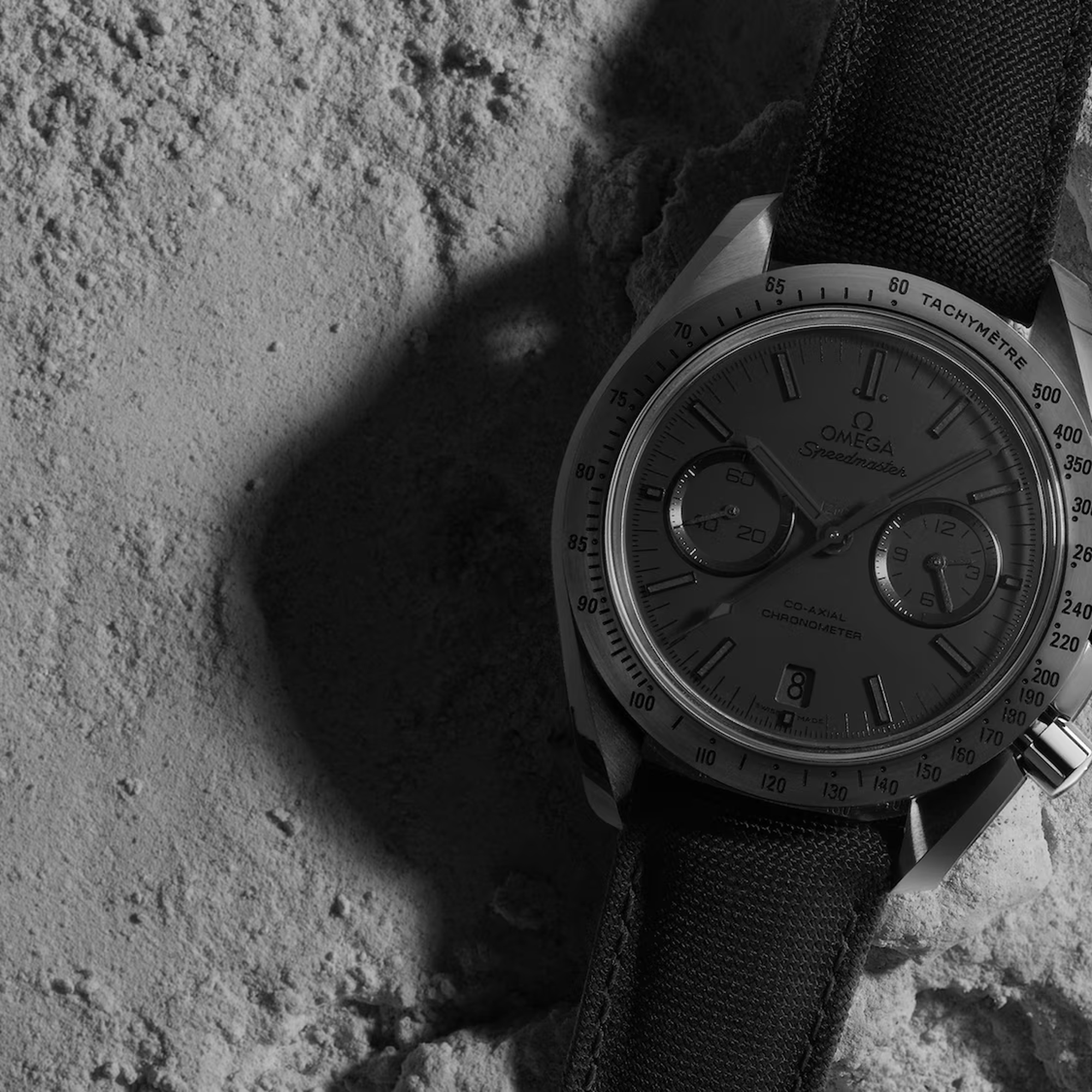 Speedmaster Dark Side Of The Moon Ceramic Black Dial 44mm Product Image 2