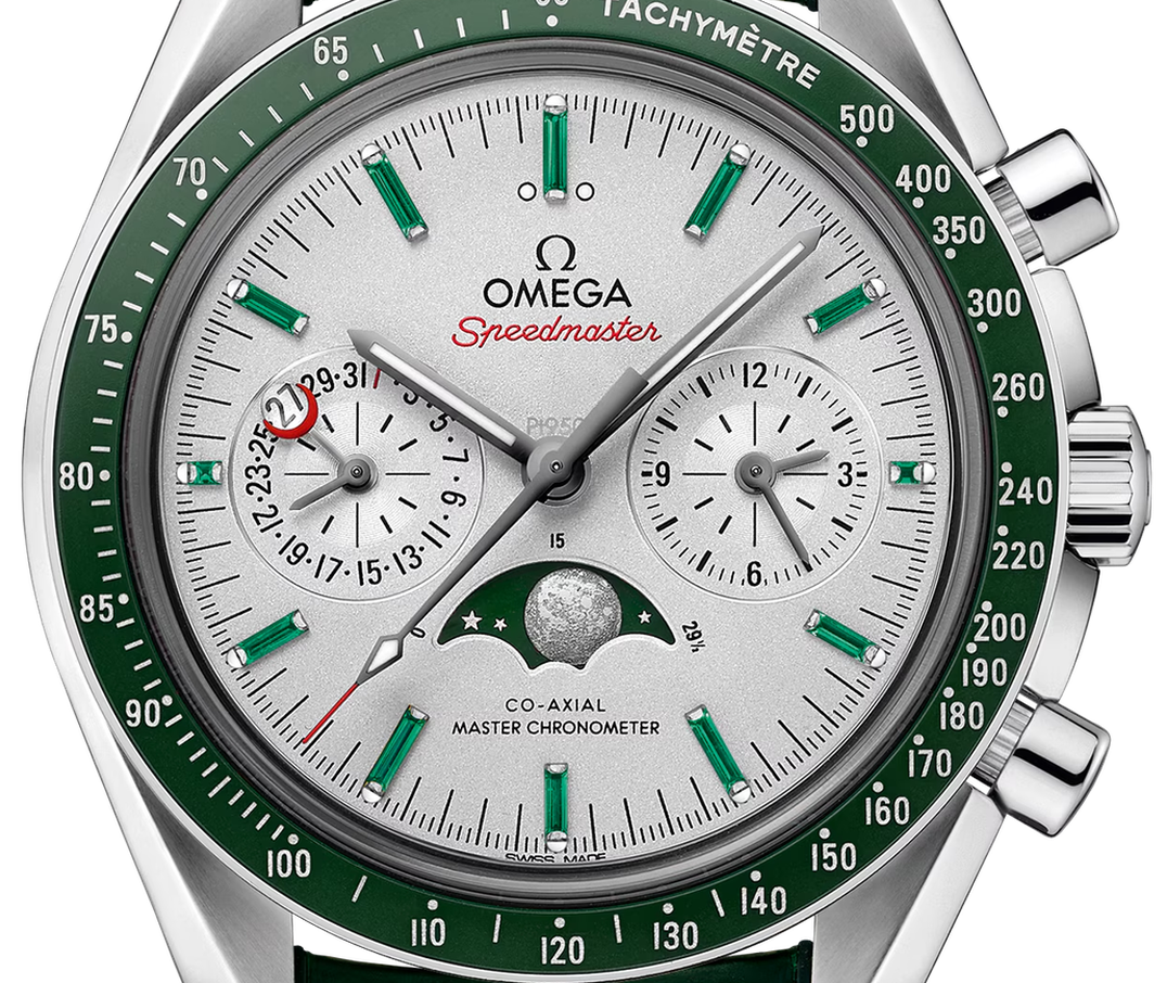Speedmaster Moonphase Chronograph Platinum Silver Dial 44mm Product Image 3