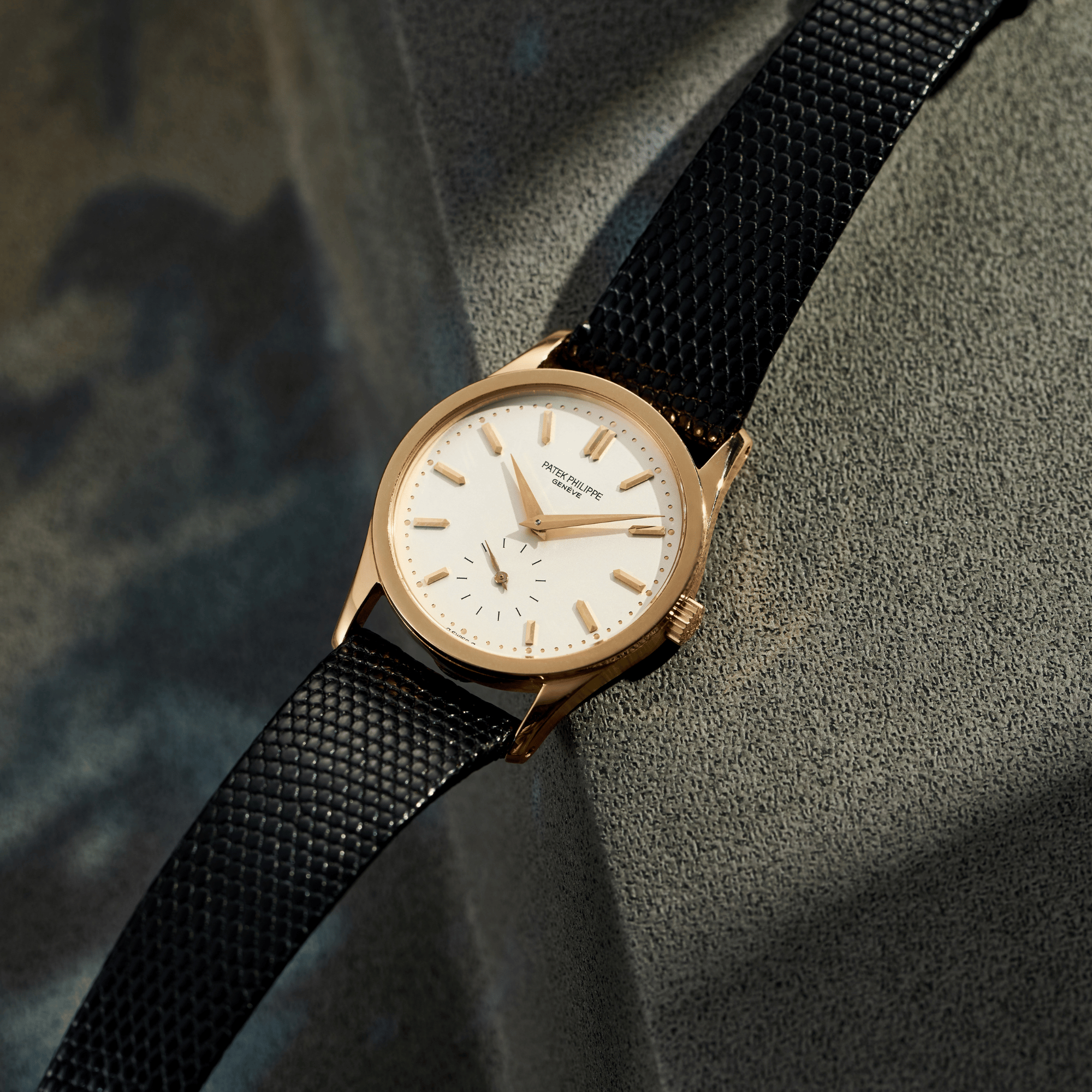 Calatrava Small Seconds Rose Gold White Dial 31mm Product Image