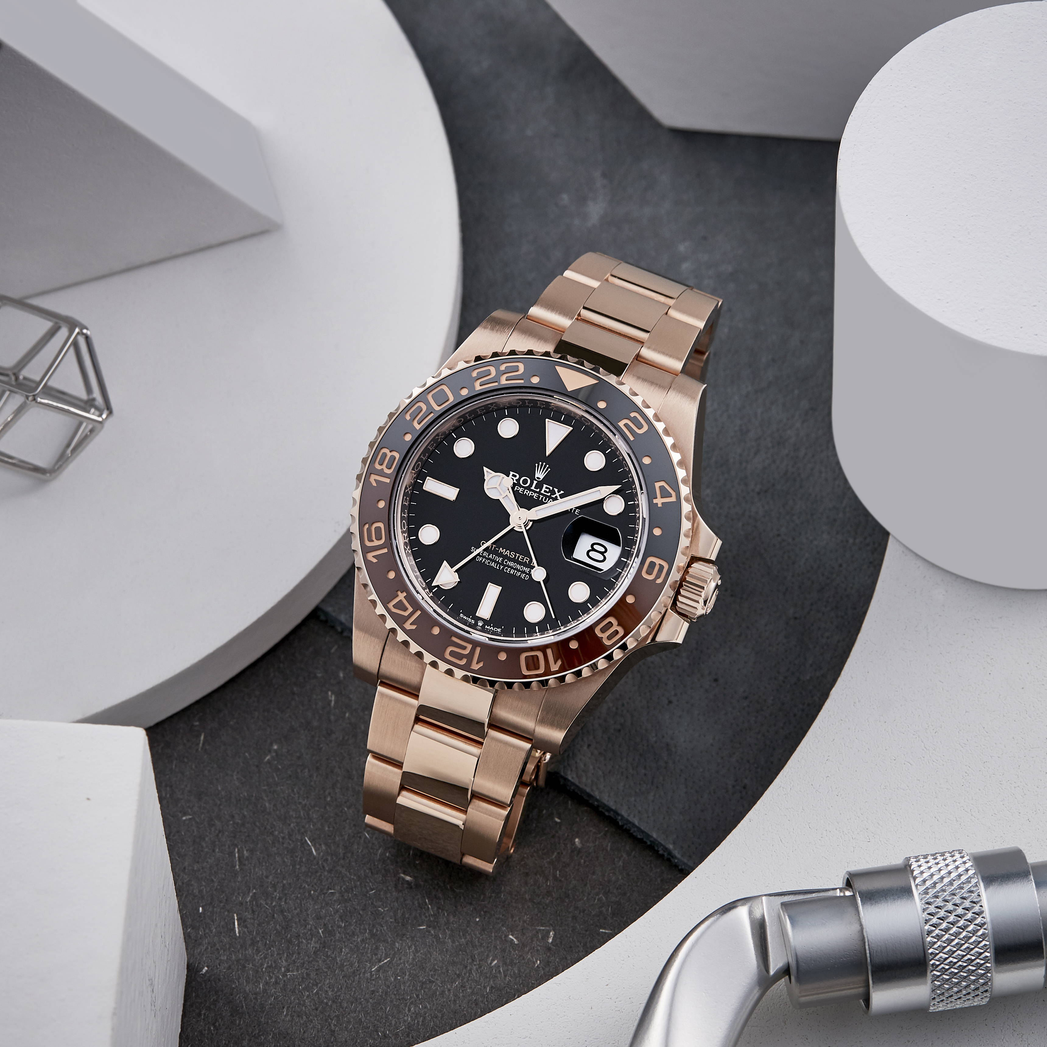 GMT-Master II "Rootbeer" Rose Gold Black Dial 40mm Product Image 1