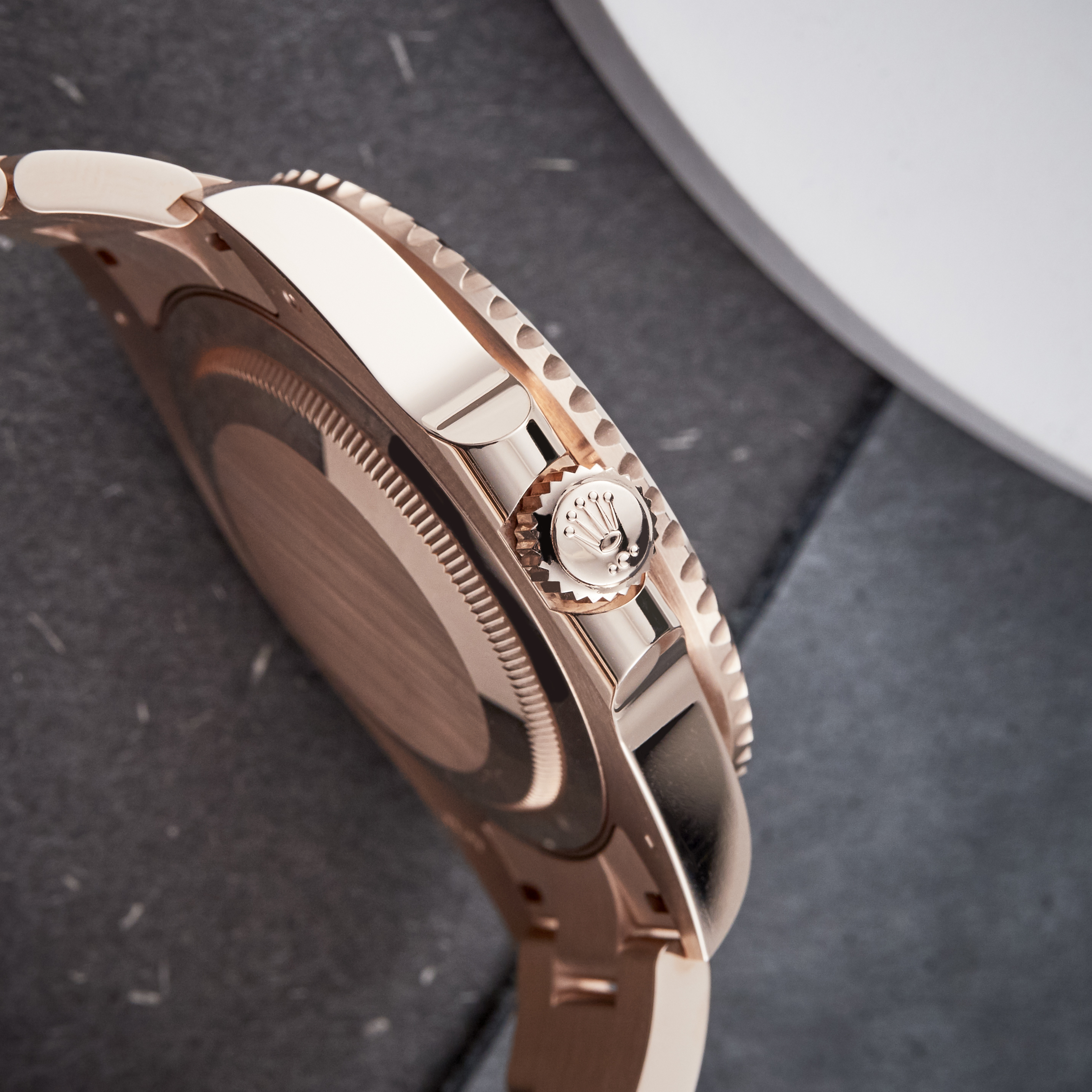 GMT-Master II "Rootbeer" Rose Gold Black Dial 40mm Product Image 3