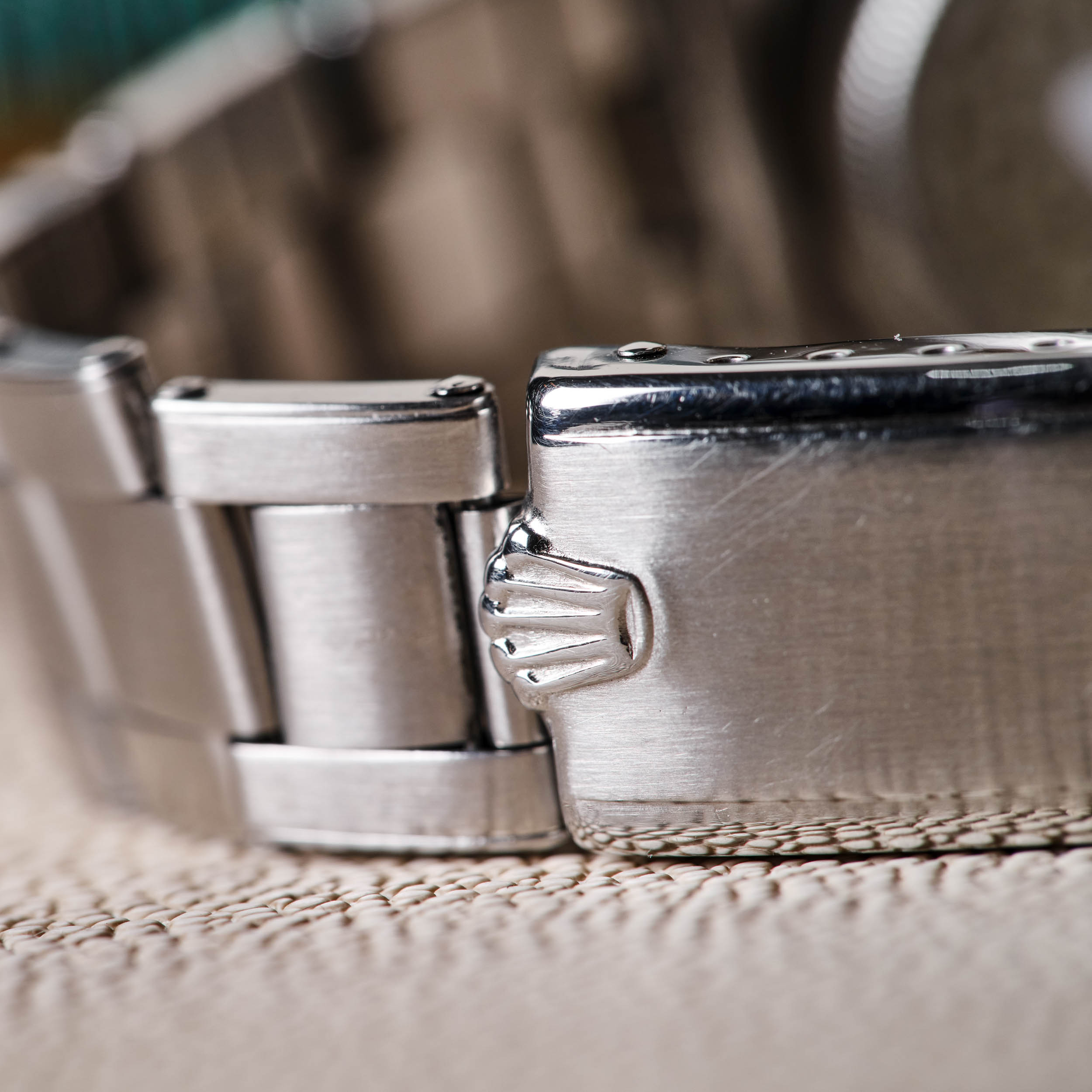 Daytona "Big Red" Steel White Dial 37mm Product Image