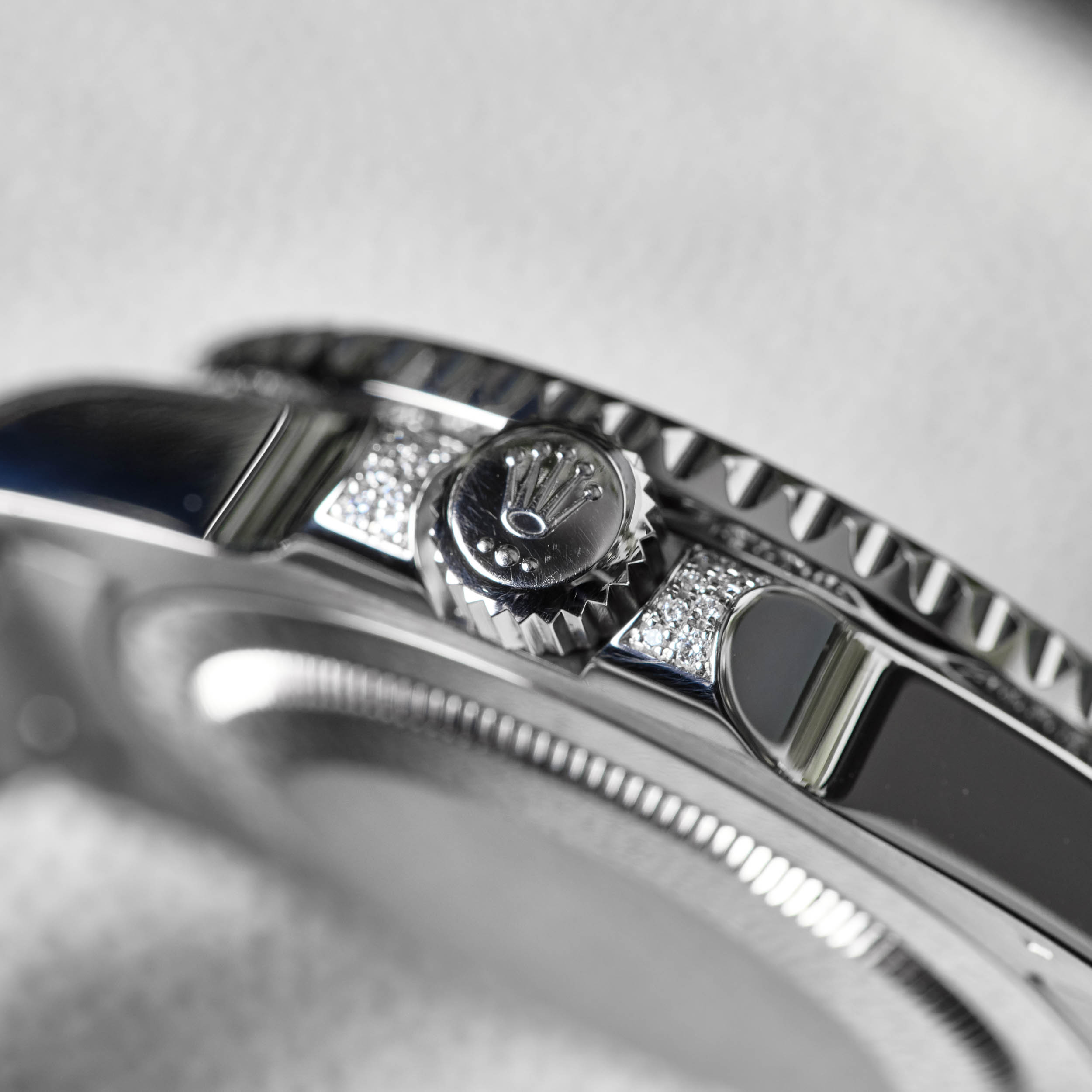 GMT-Master II White Gold Diamond Pave Dial 40mm Product Image