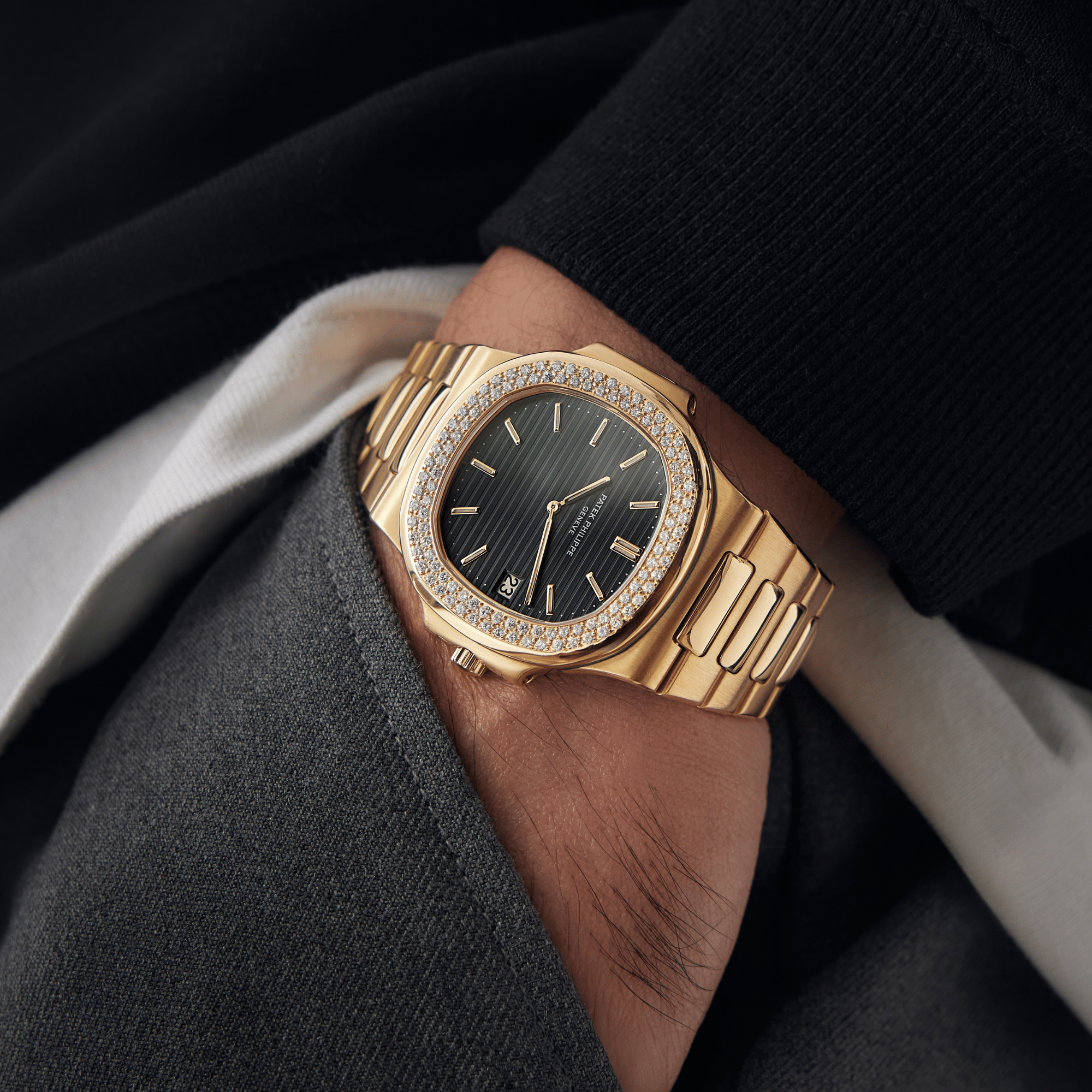 Vintage Nautilus Yellow Gold Diamond Black Dial 40mm Product Image