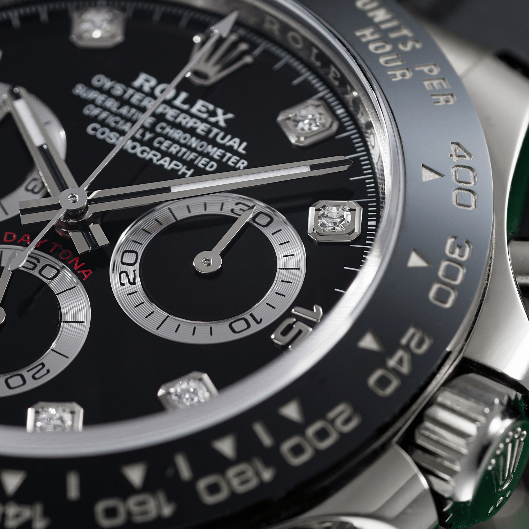 Daytona White Gold Oysterflex Black Dial 40mm Product Image