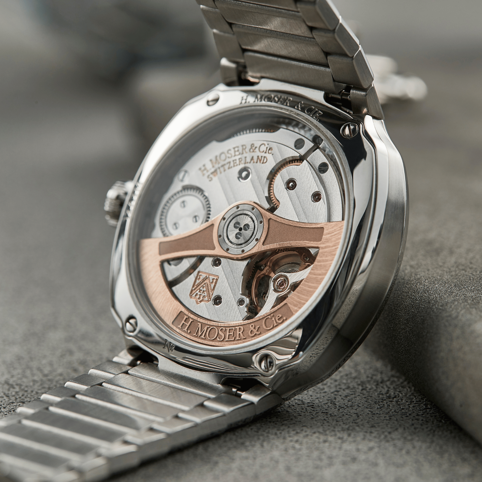 Streamliner Centre Seconds Stainless Steel Green Matrix Product Image