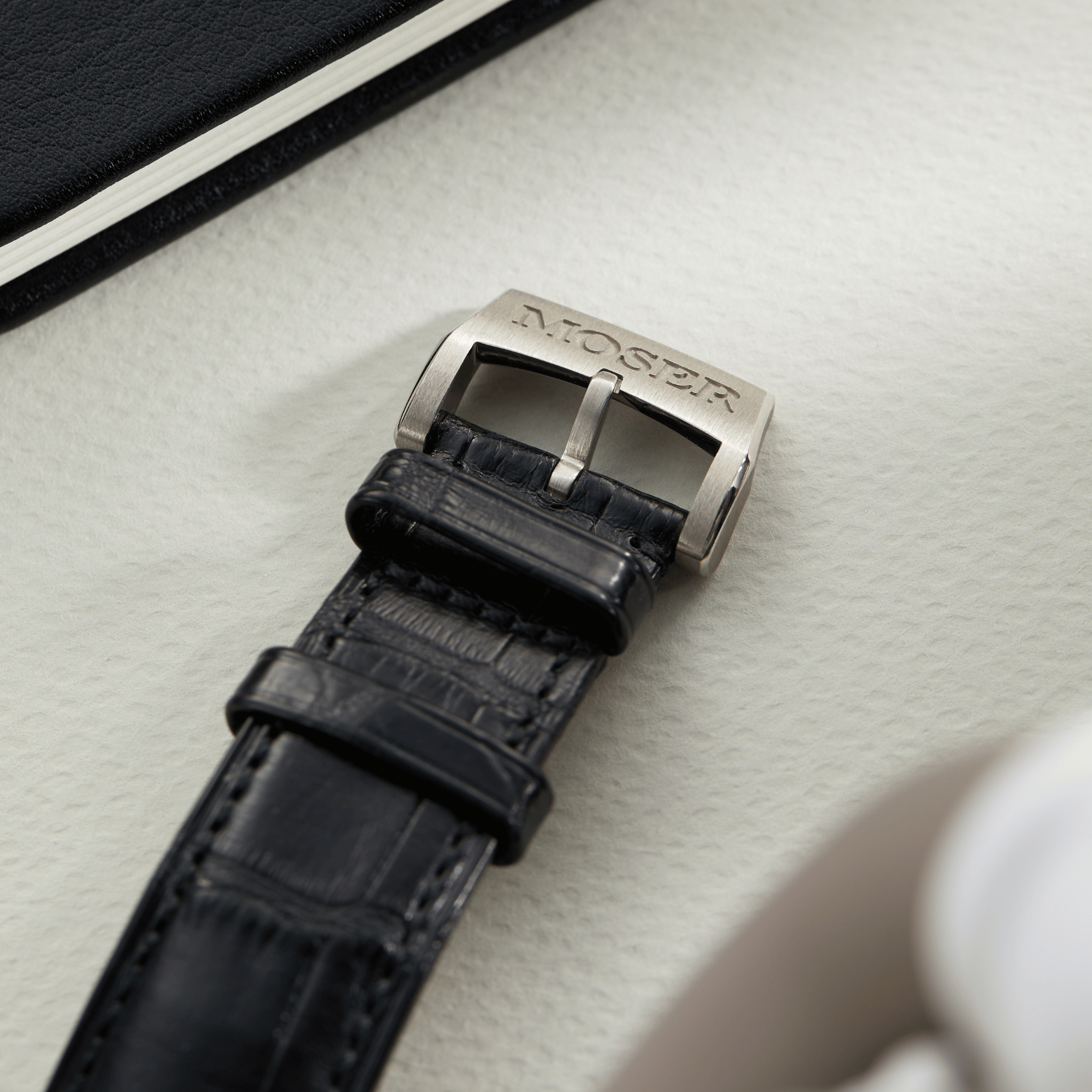 Endeavour Small Seconds Mayu White Gold Silver Dial 39mm Product Image