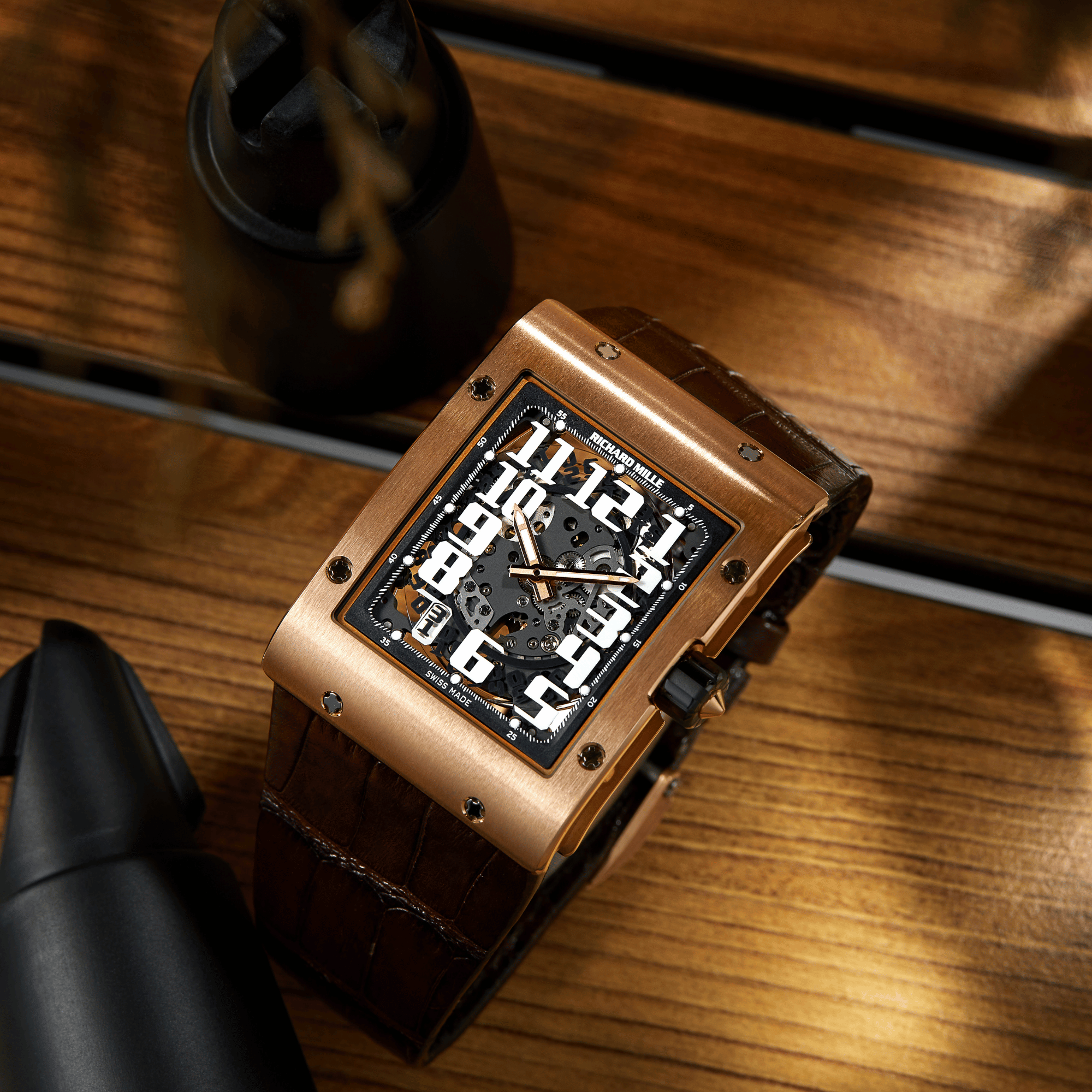 RM016 Automatic Extra Flat Rose Gold 49mm Product Image