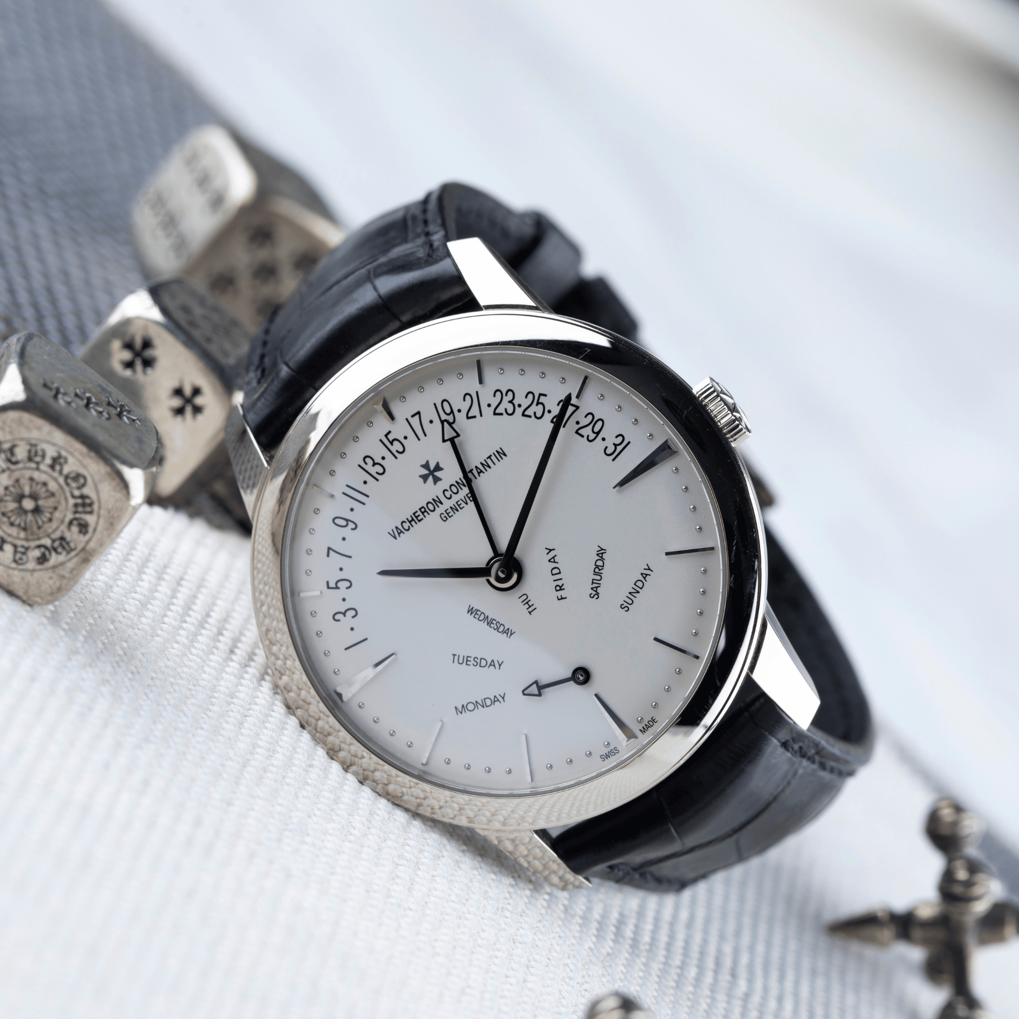 Patrimony Retrograde Day-Date White Gold Silver Dial 43mm Product Image