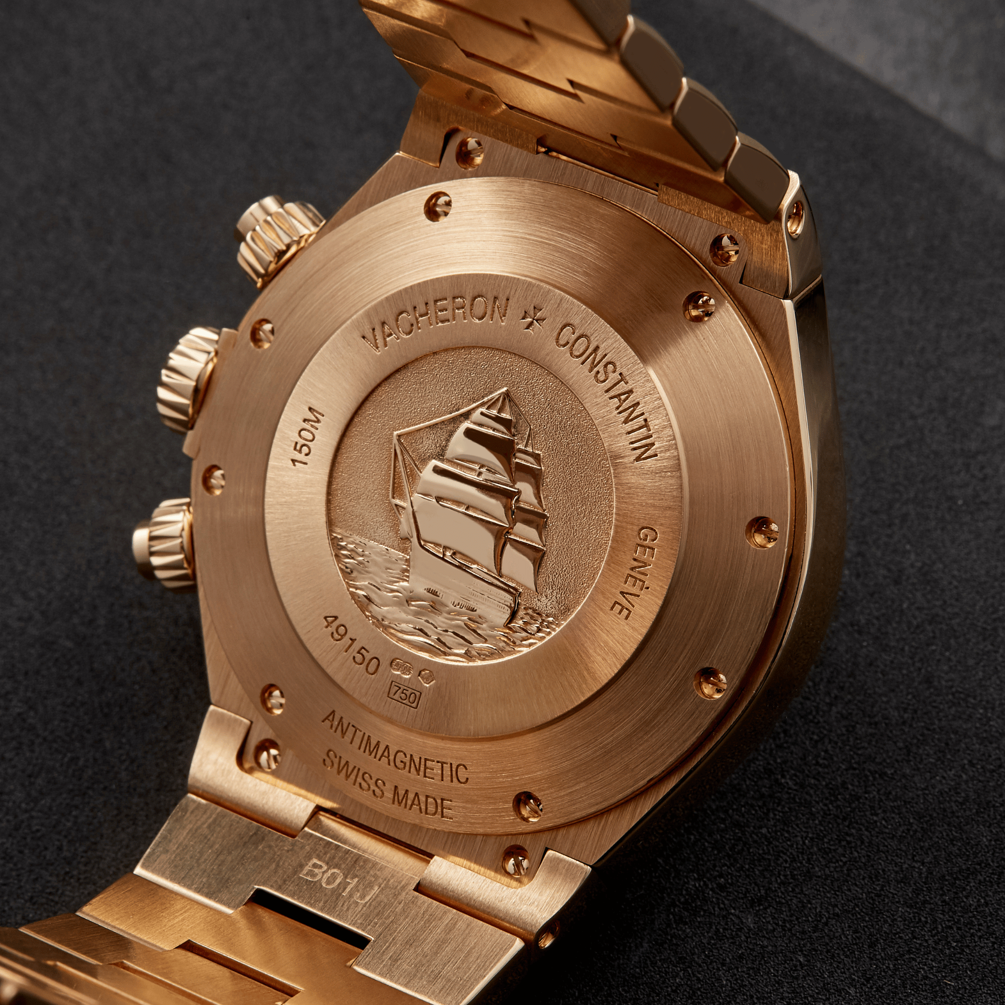 Overseas Chronograph Yellow Gold Silver Dial 42mm Product Image
