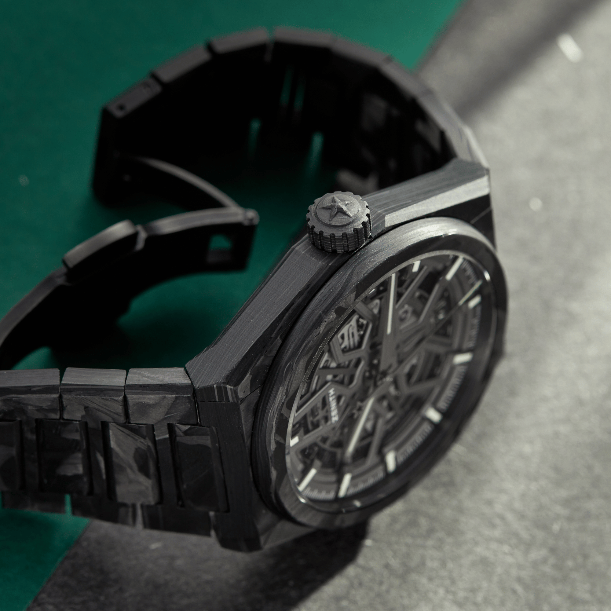 Defy Classic Carbon Skeleton Dial 41mm Product Image 20