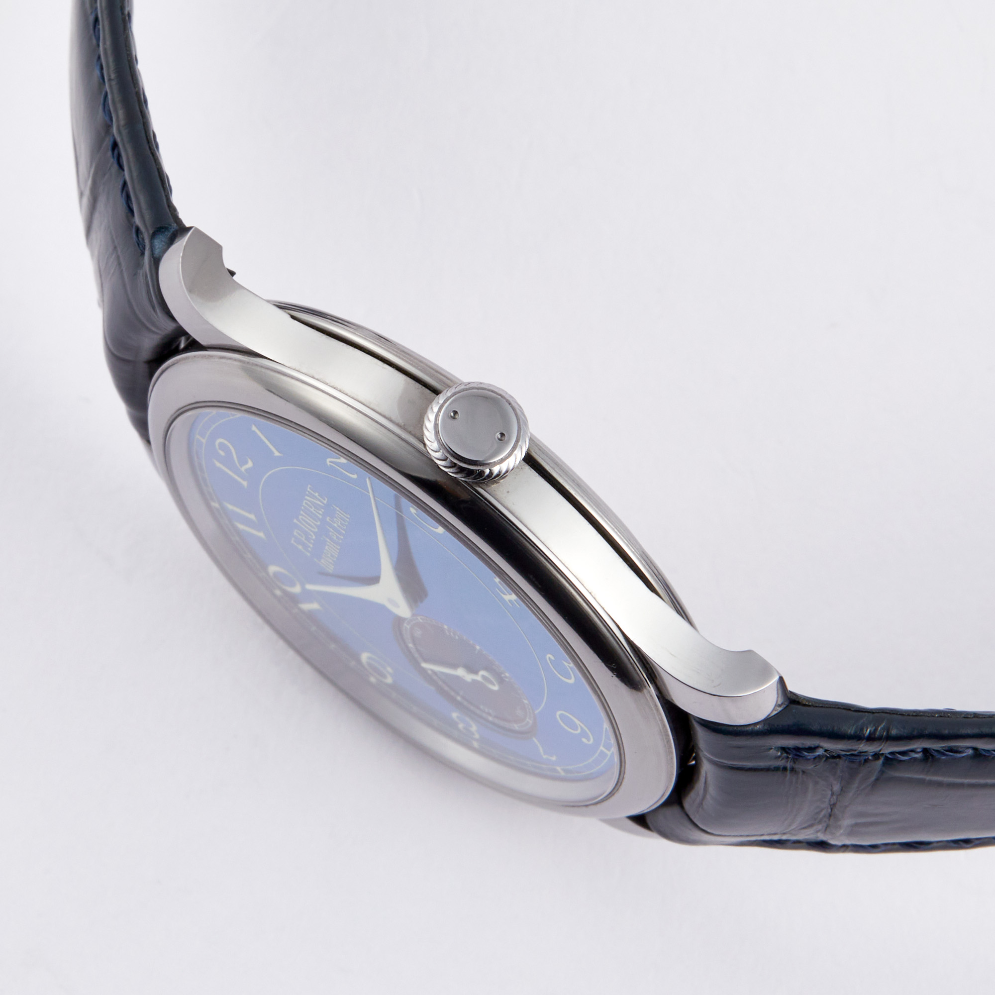 Chronometre Chronomètre Bleu Tantalum Blue Dial 39mm Product Image 2