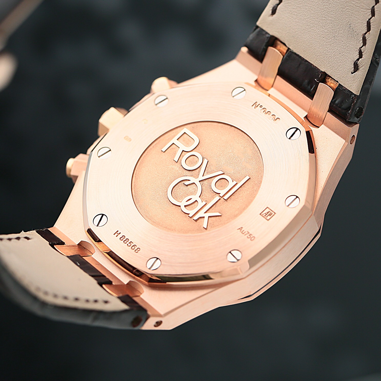 Royal Oak Chronograph Rose Gold Silver Dial 41mm Product Image 3