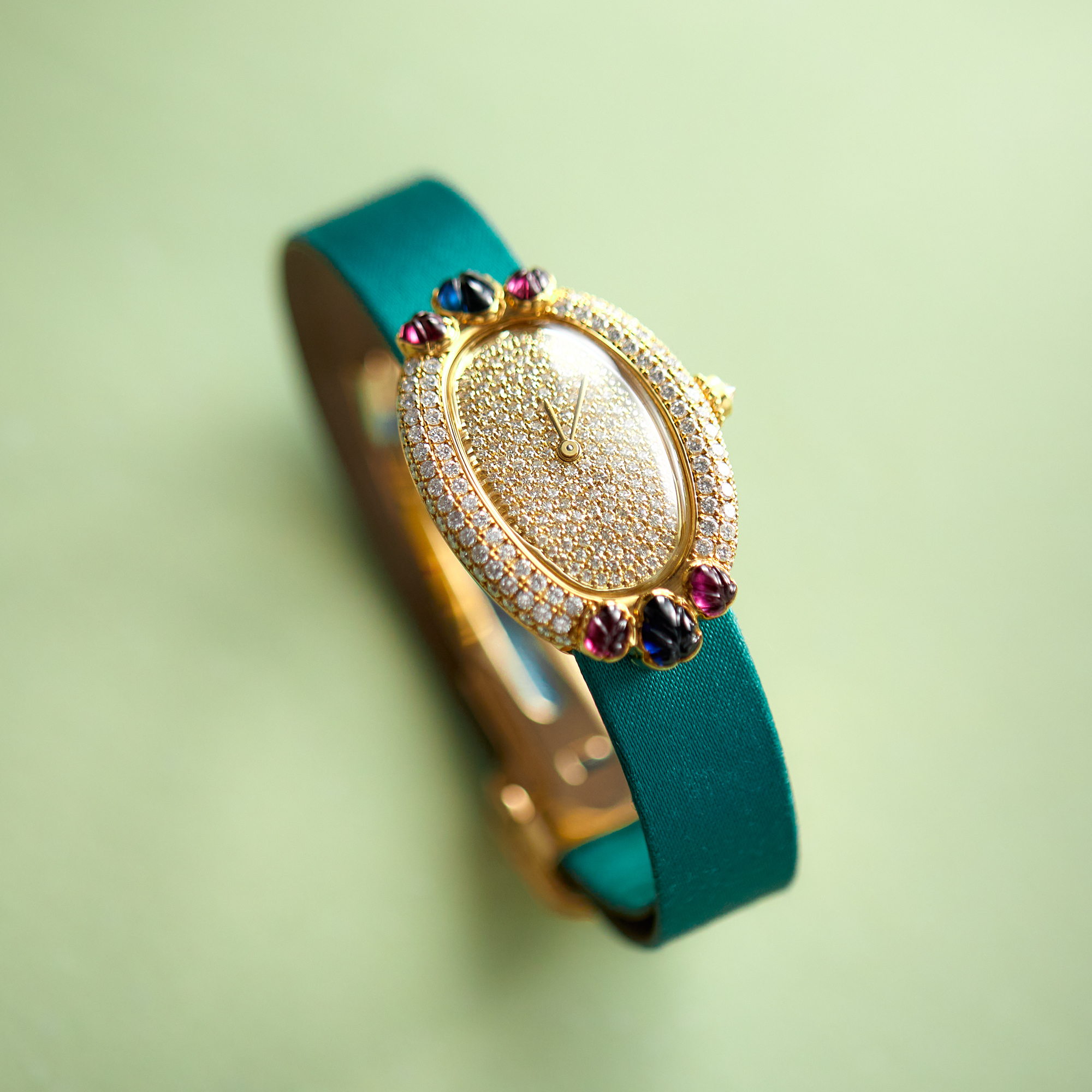 Vintage Baignoire de Cartier Yellow Gold Diamond Pave Dial 26mm Product Image