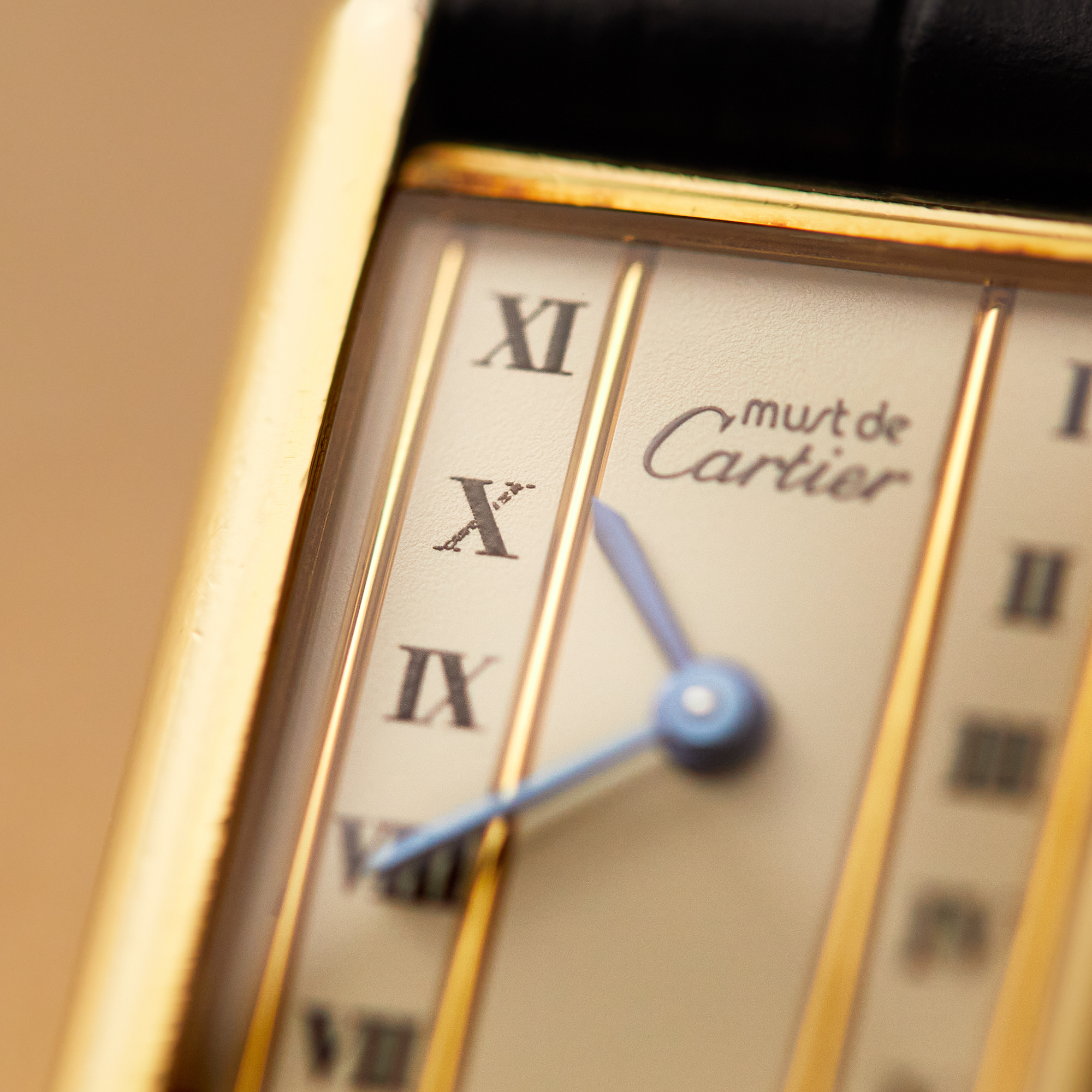 Vintage Tank Gold Plated White Dial 21mm Product Image 11