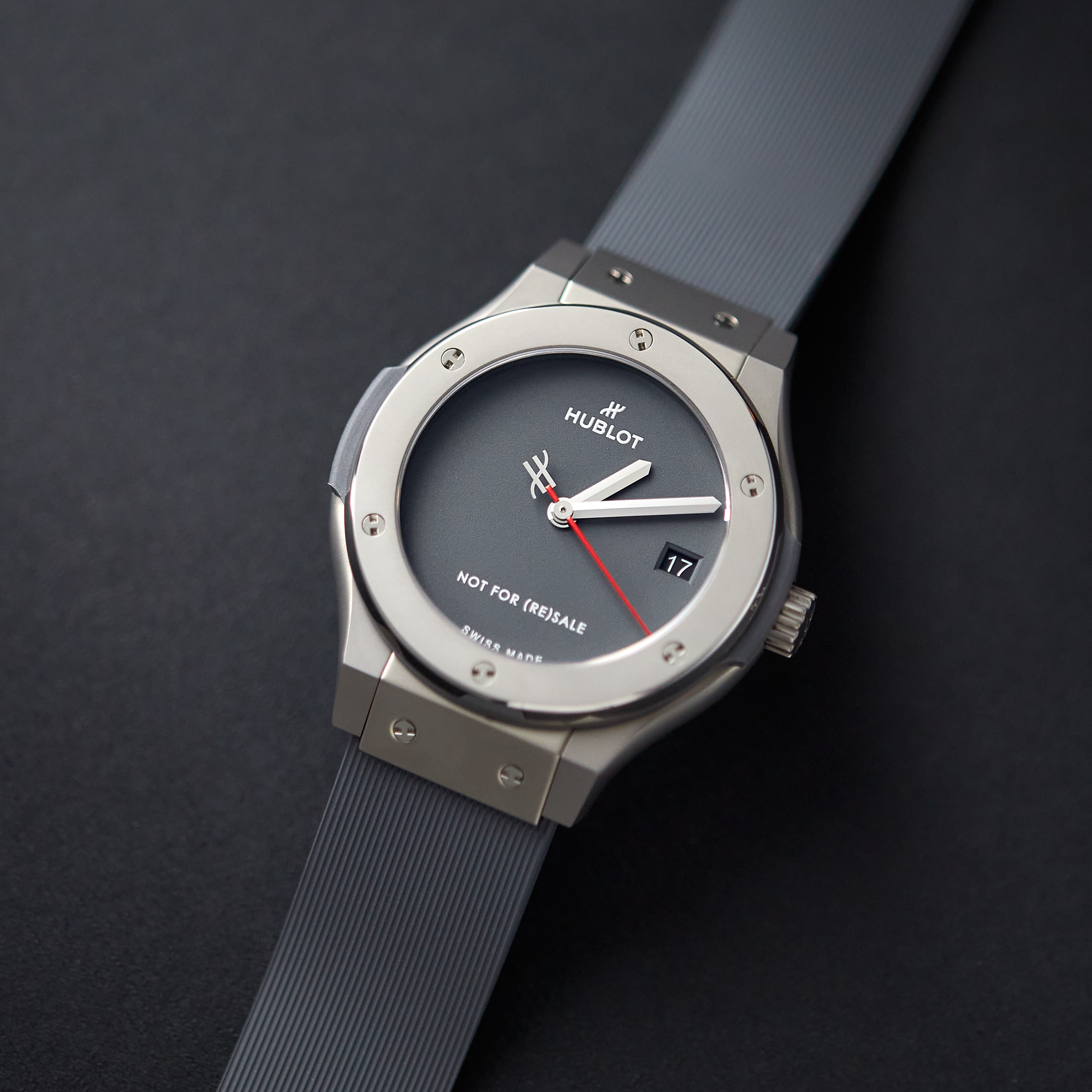 Classic Fusion Titanium Limited Edition for Hodinkee 38mm Product Image