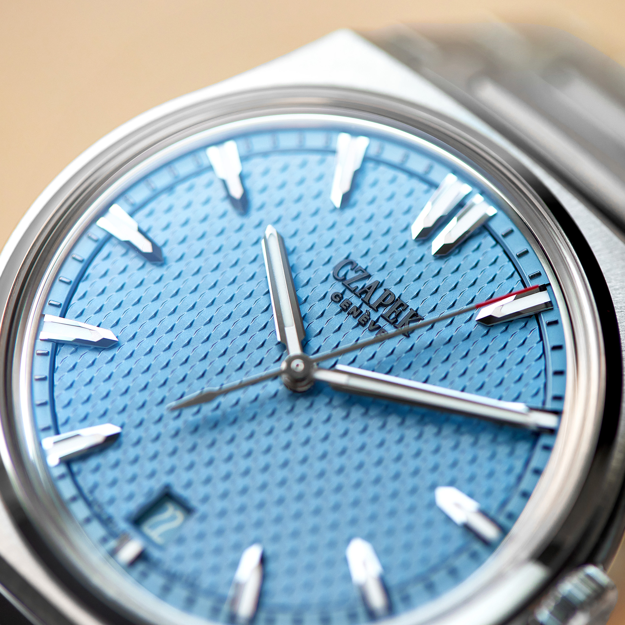 Antarctique Passage de Drake Steel Glacier Blue Dial 40mm Product Image