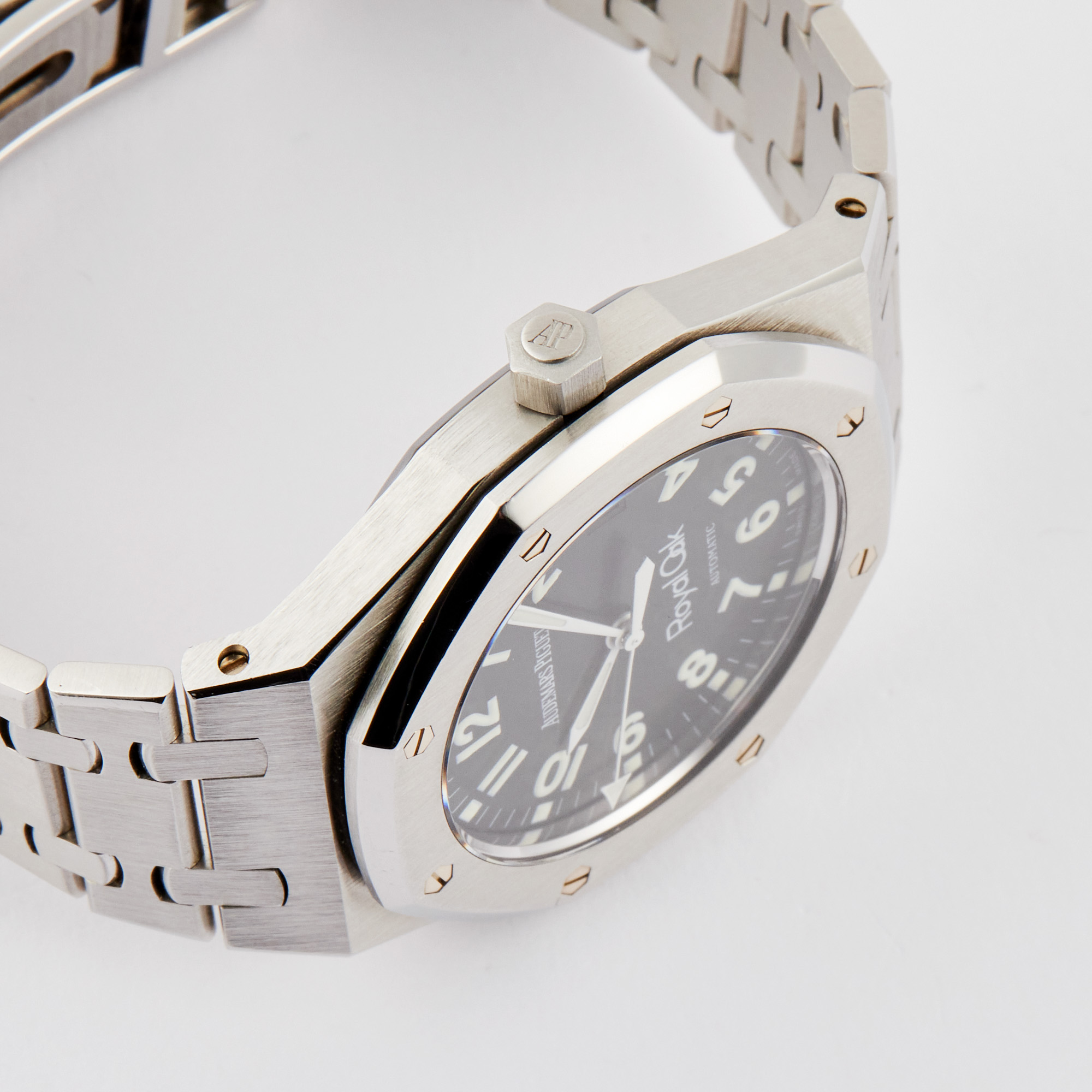 Royal Oak Steel Black Military Dial 36mm Product Image 3