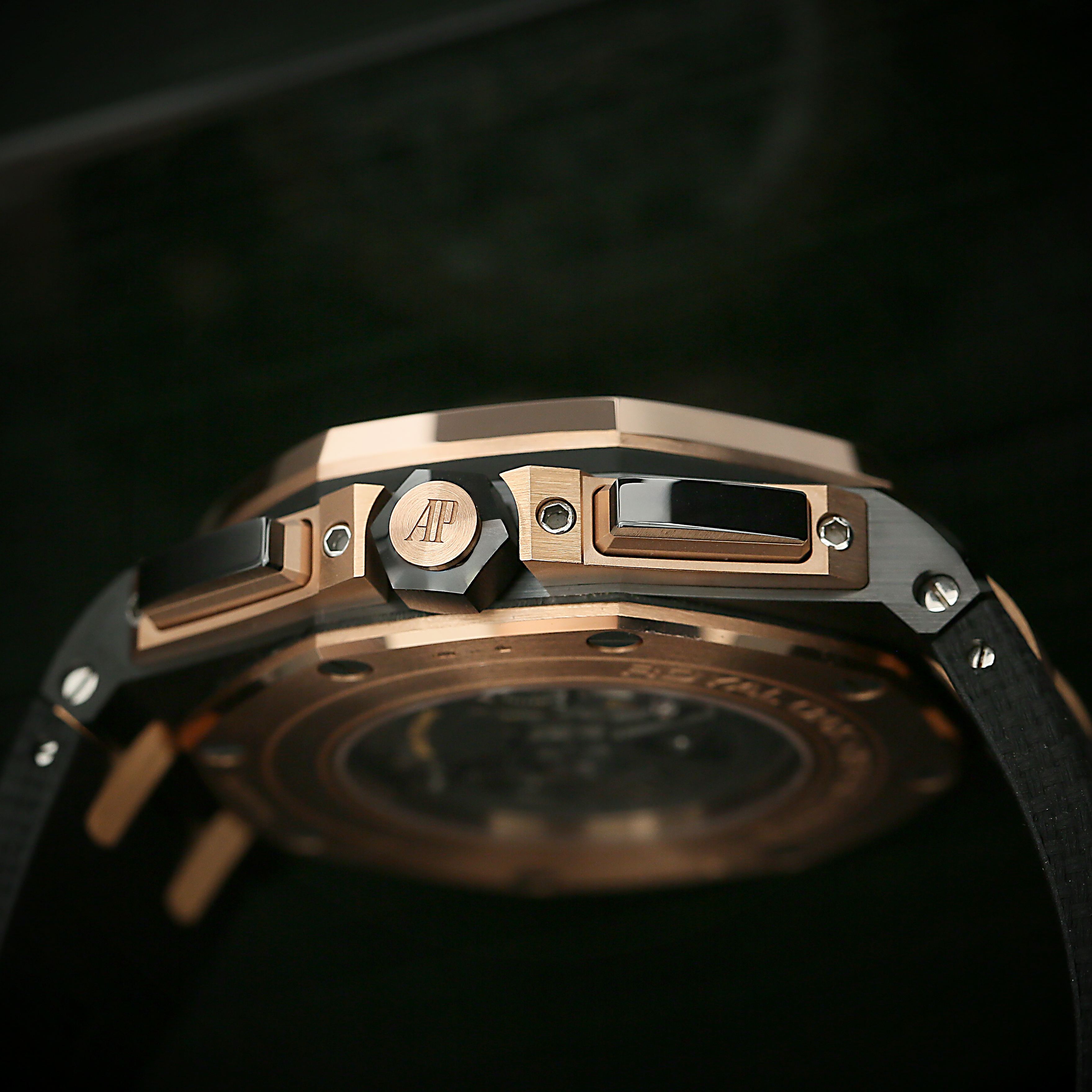 Royal Oak Offshore Ceramic Grey Dial 44mm Product Image 4