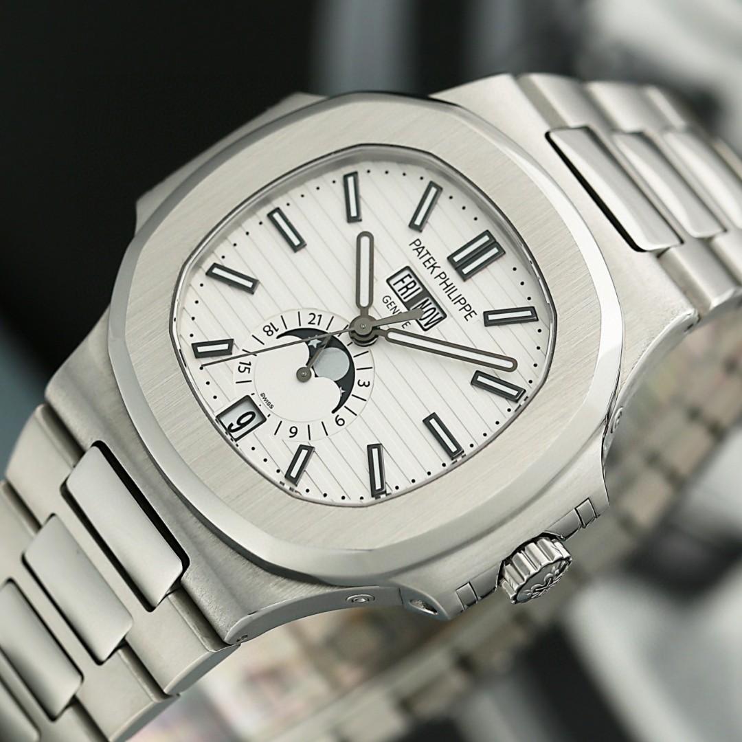 Nautilus Annual Calendar Steel White Dial 40mm Product Image 3