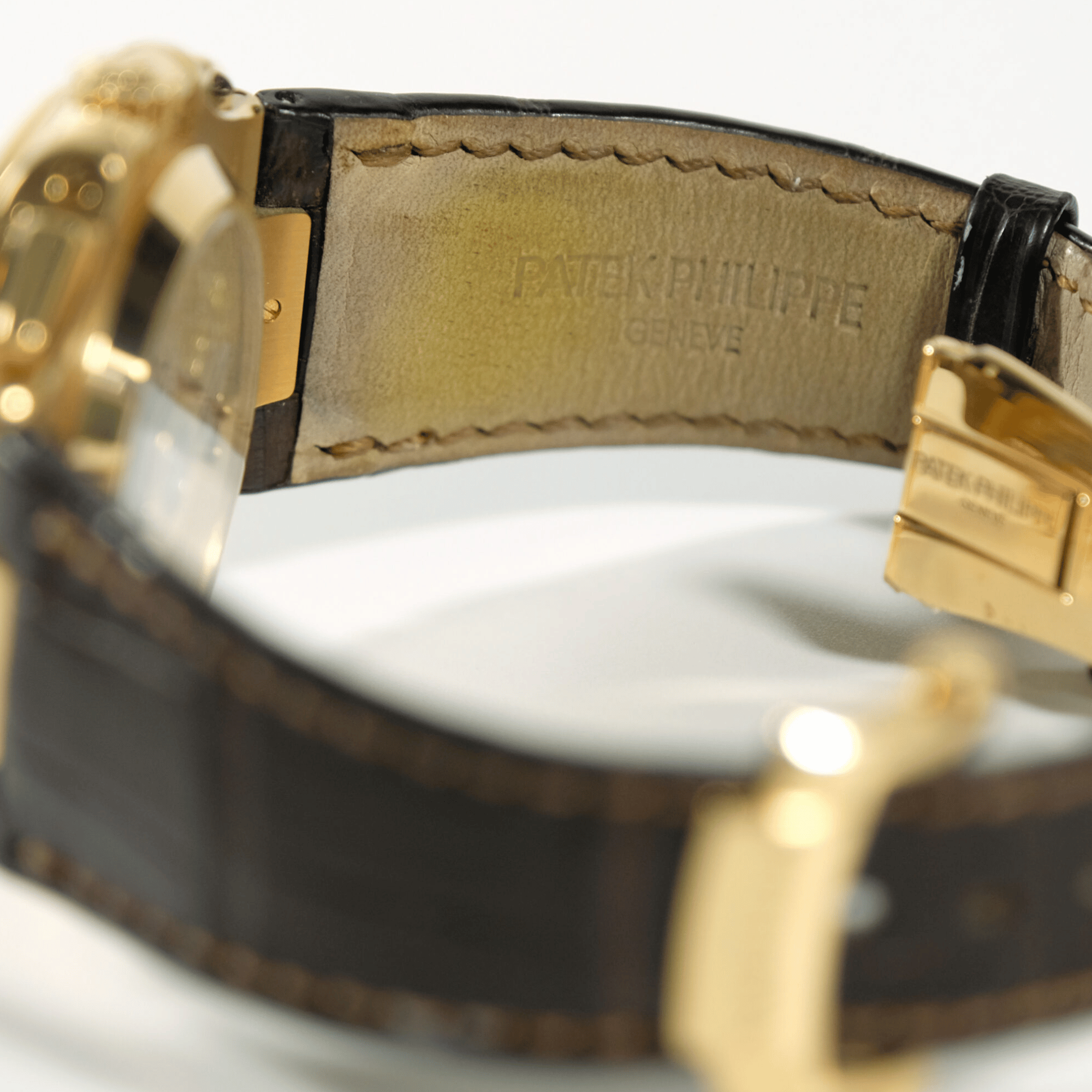 Nautilus Rose Gold Brown Dial 40mm Product Image 9