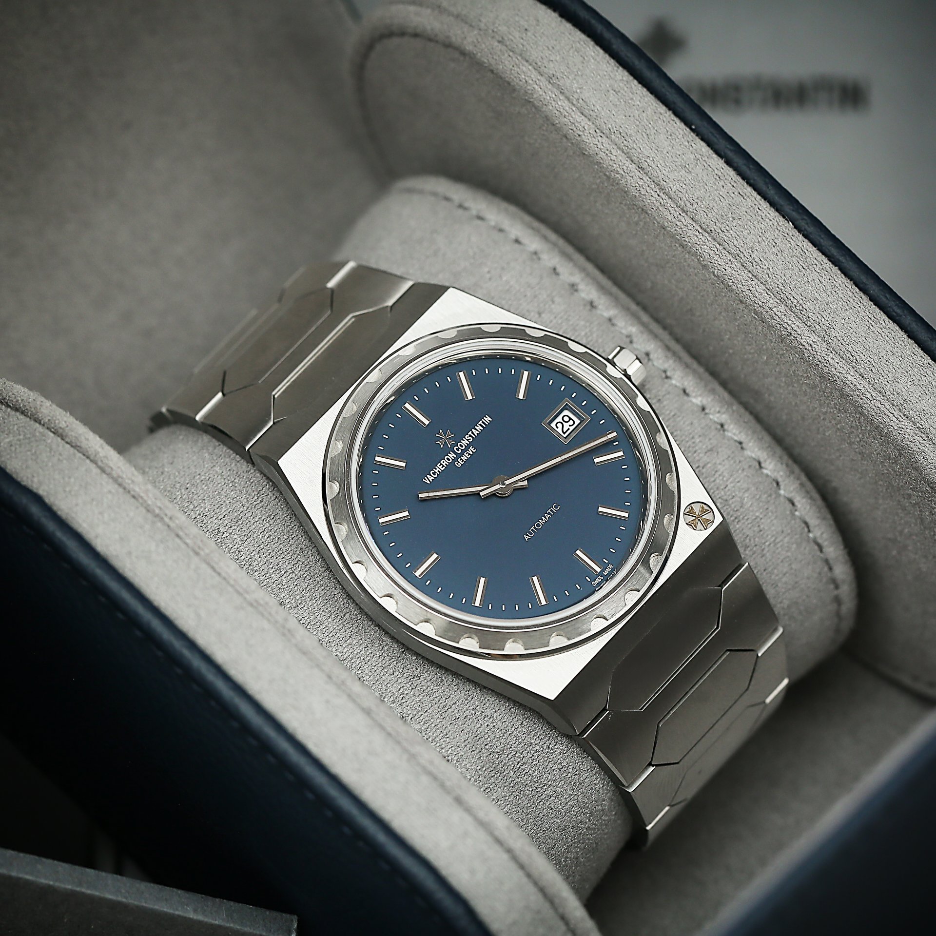 Historiques 222 Steel Blue Dial 37mm Product Image 3