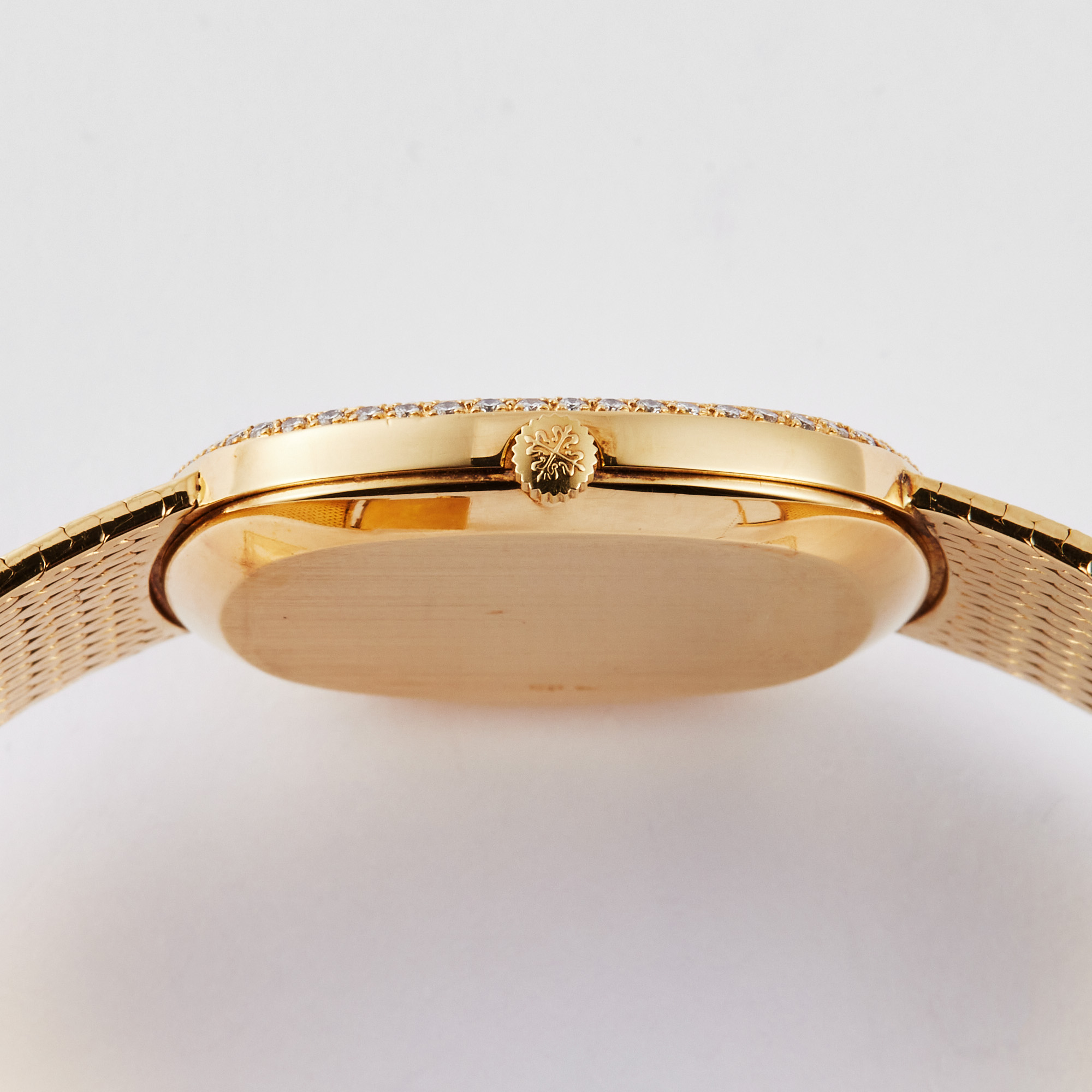 Vintage Ellipse Yellow Gold Diamond Champagne Dial 33mm Product Image 4