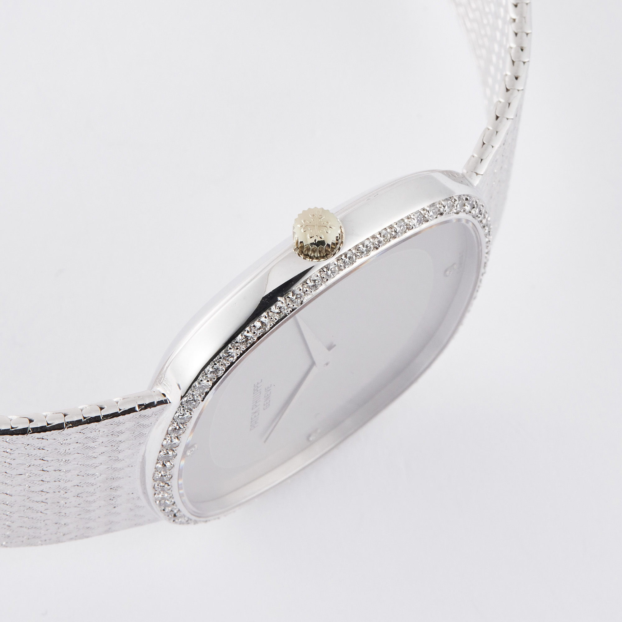 Vintage Ellipse White Gold Diamond Silver Dial 33mm Product Image 3