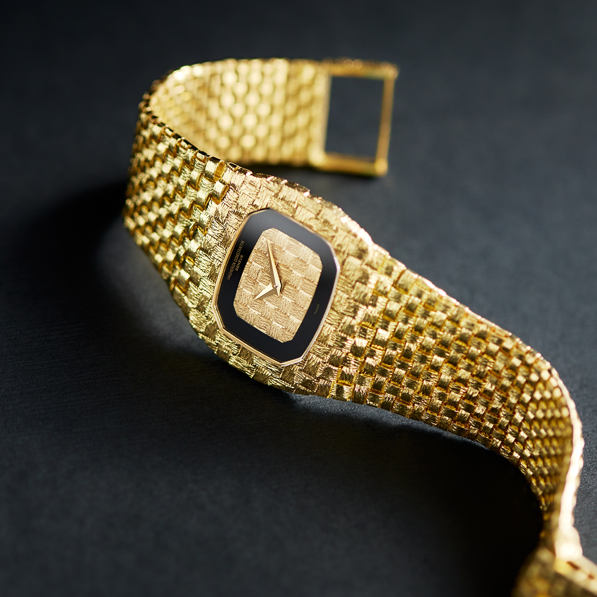 Vintage Ultra-Thin Yellow Gold Champagne Onyx Dial 31mm Product Image 9