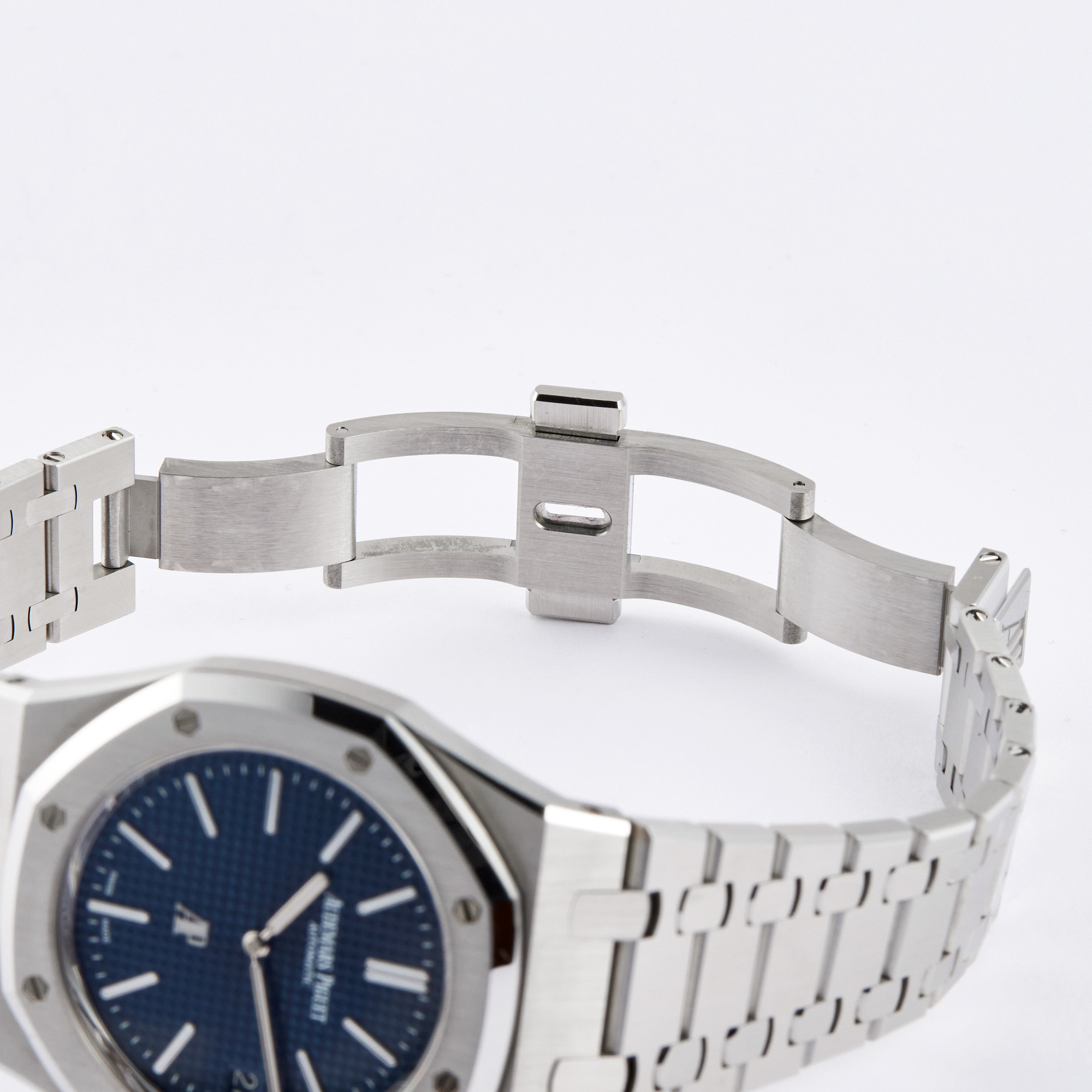 Royal Oak "Jumbo" Extra-Thin "50th Anniversary" Steel Blue Dial 39mm Product Image 8